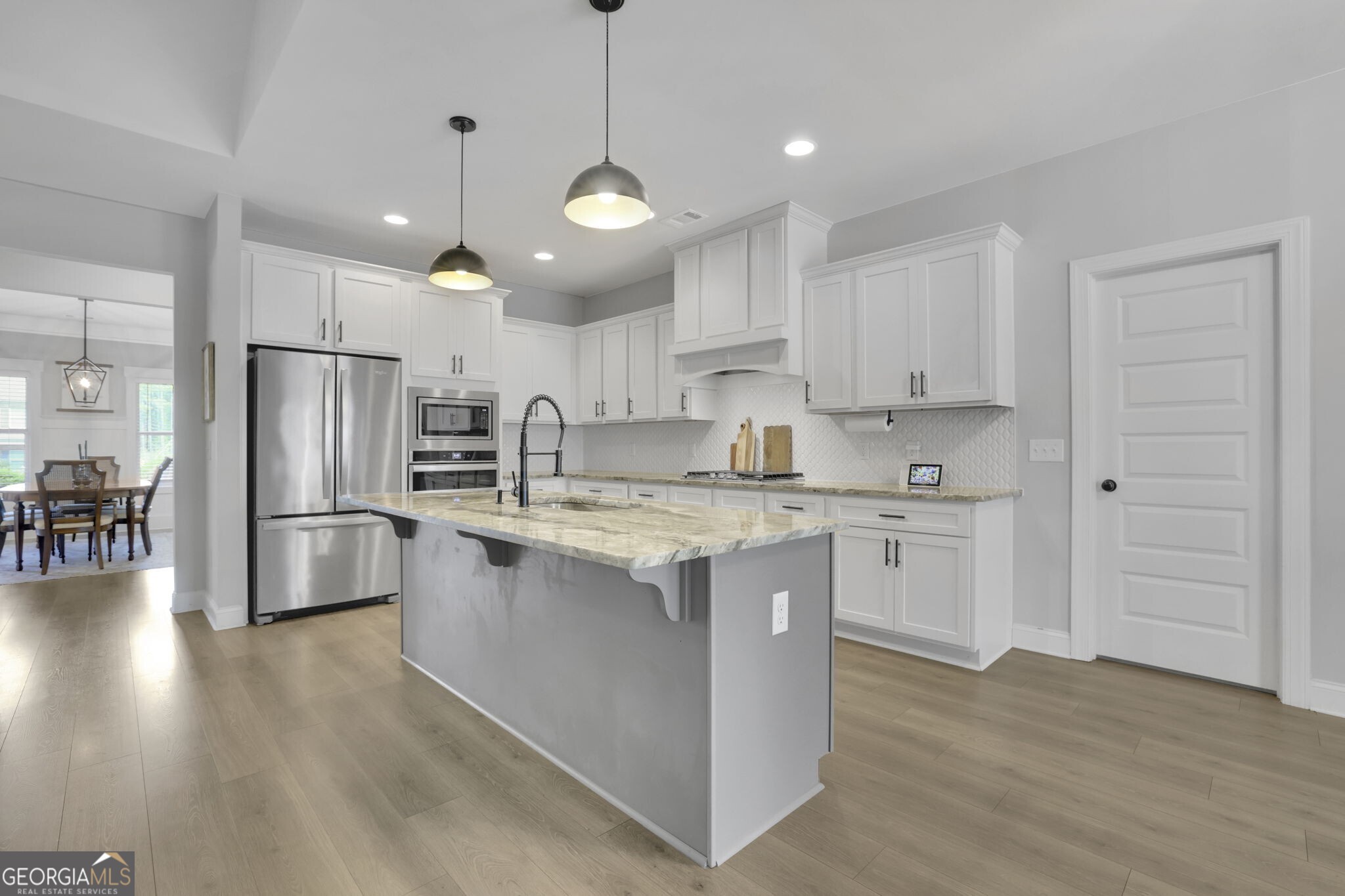249 Bellview Chase