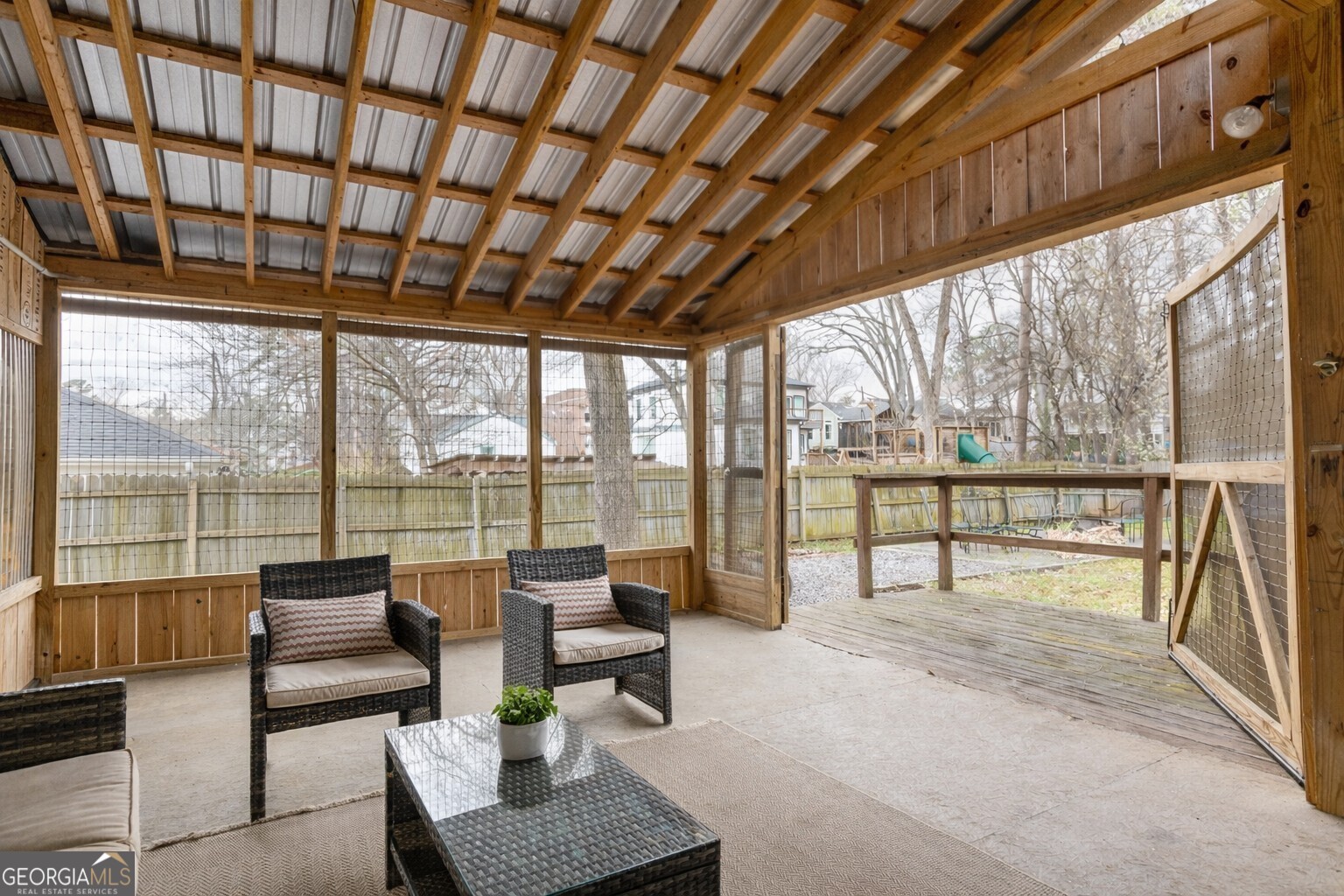 2480 Memorial Drive