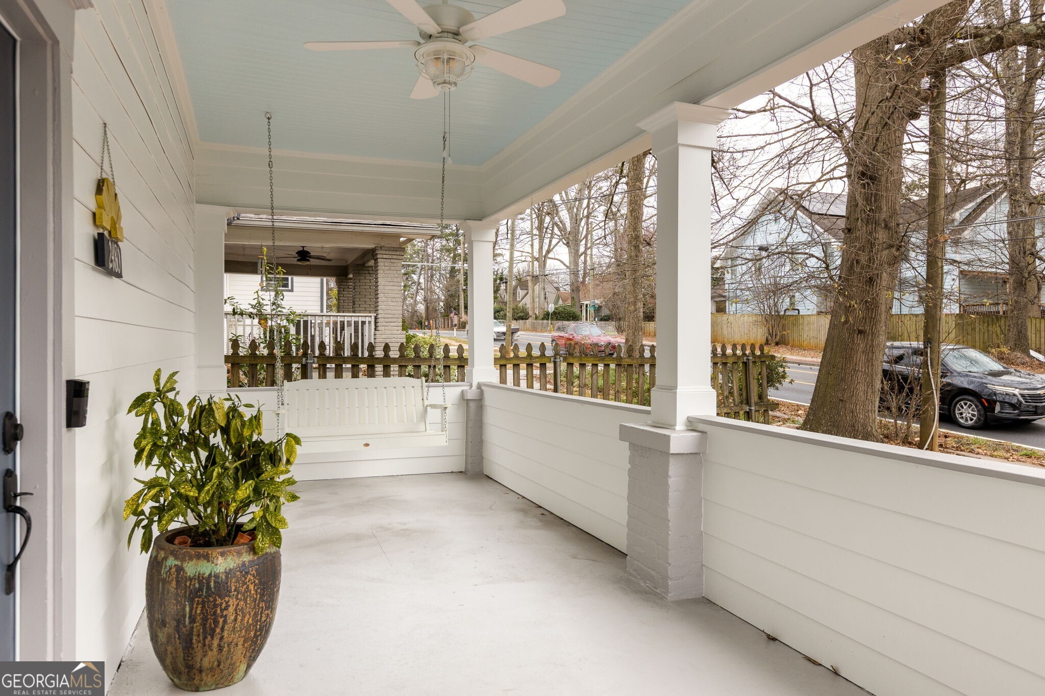 2480 Memorial Drive