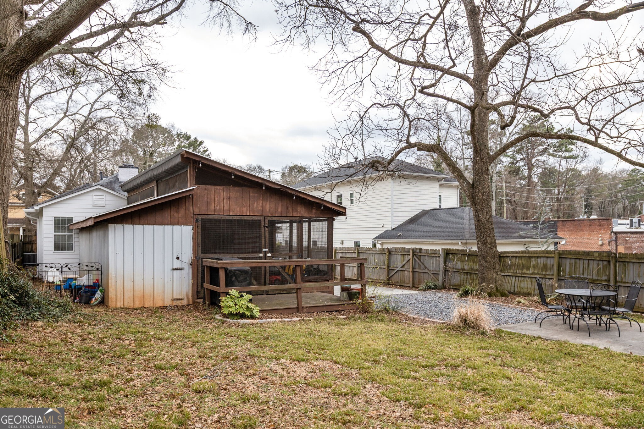2480 Memorial Drive