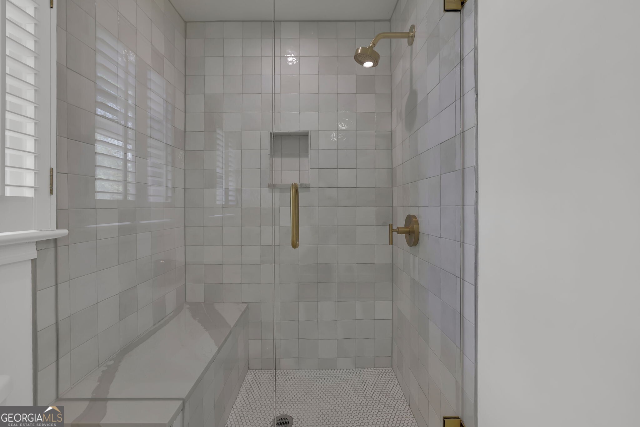 2602 Tanglewood Road