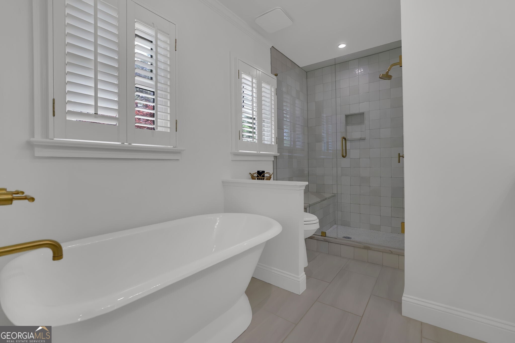 2602 Tanglewood Road