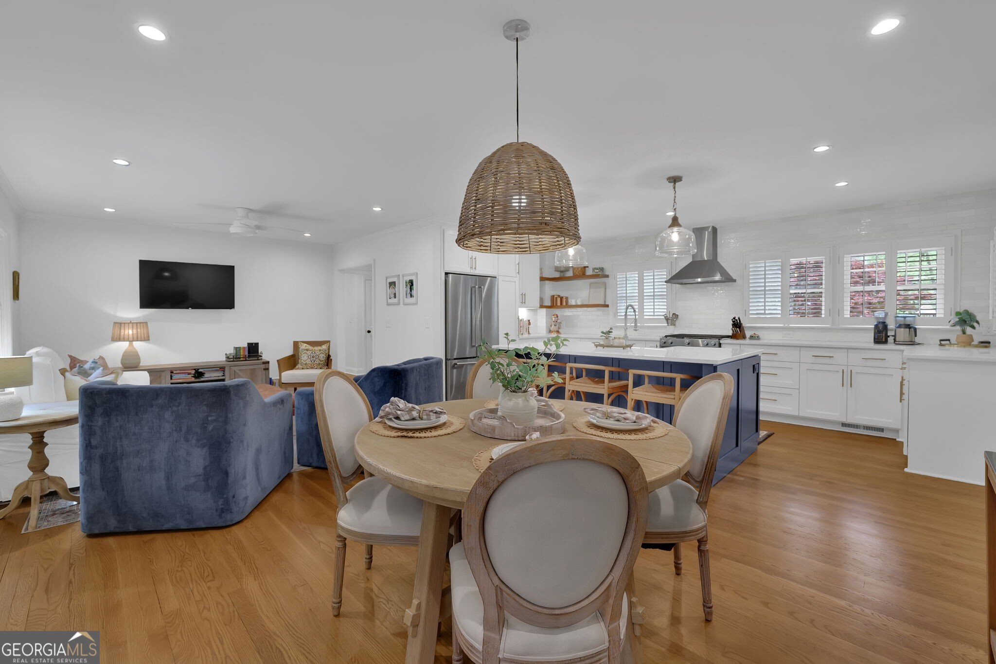 2602 Tanglewood Road