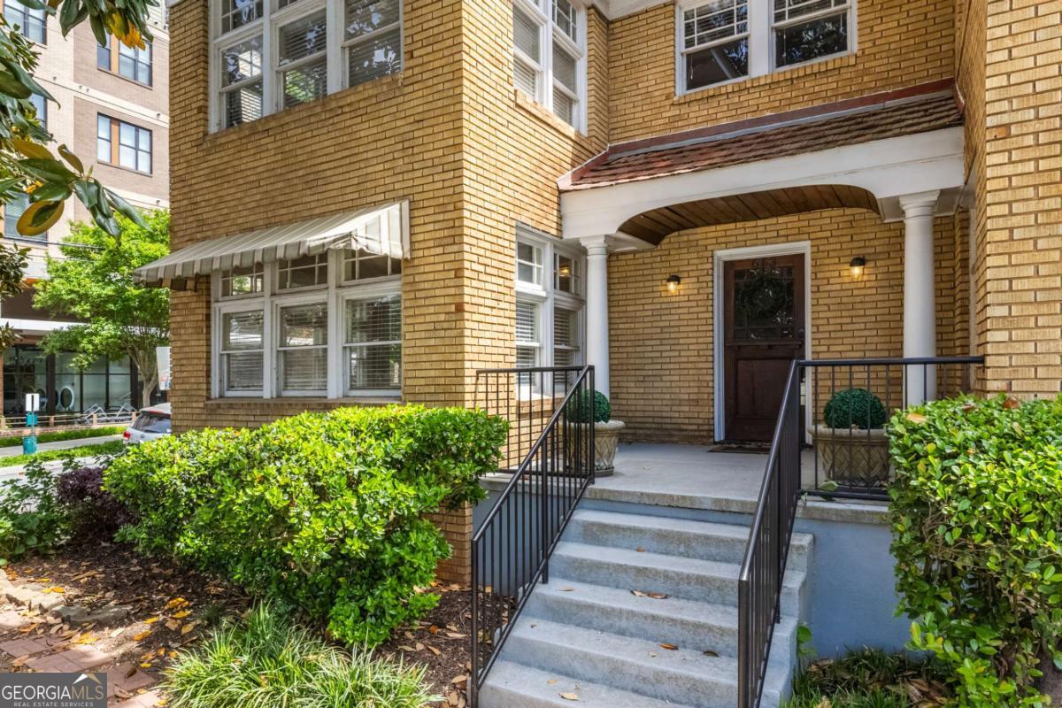 653 N Highland Avenue NE # 2