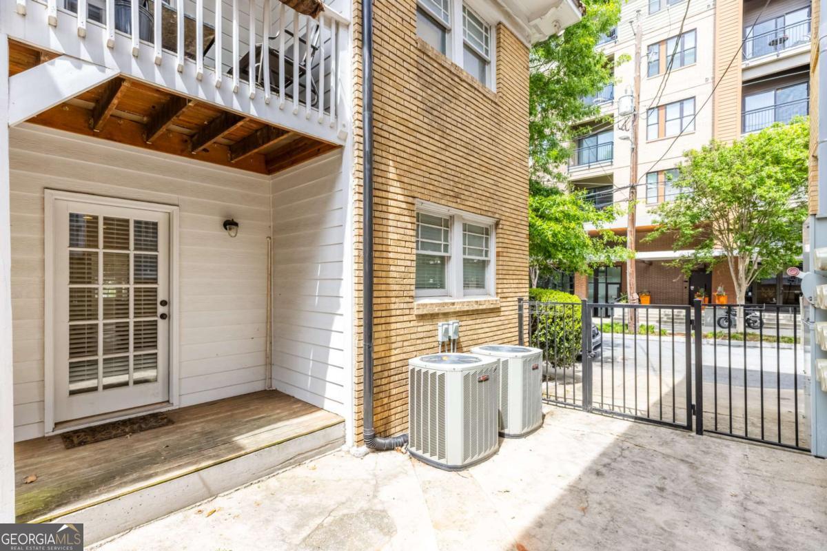 653 N Highland Avenue NE # 2