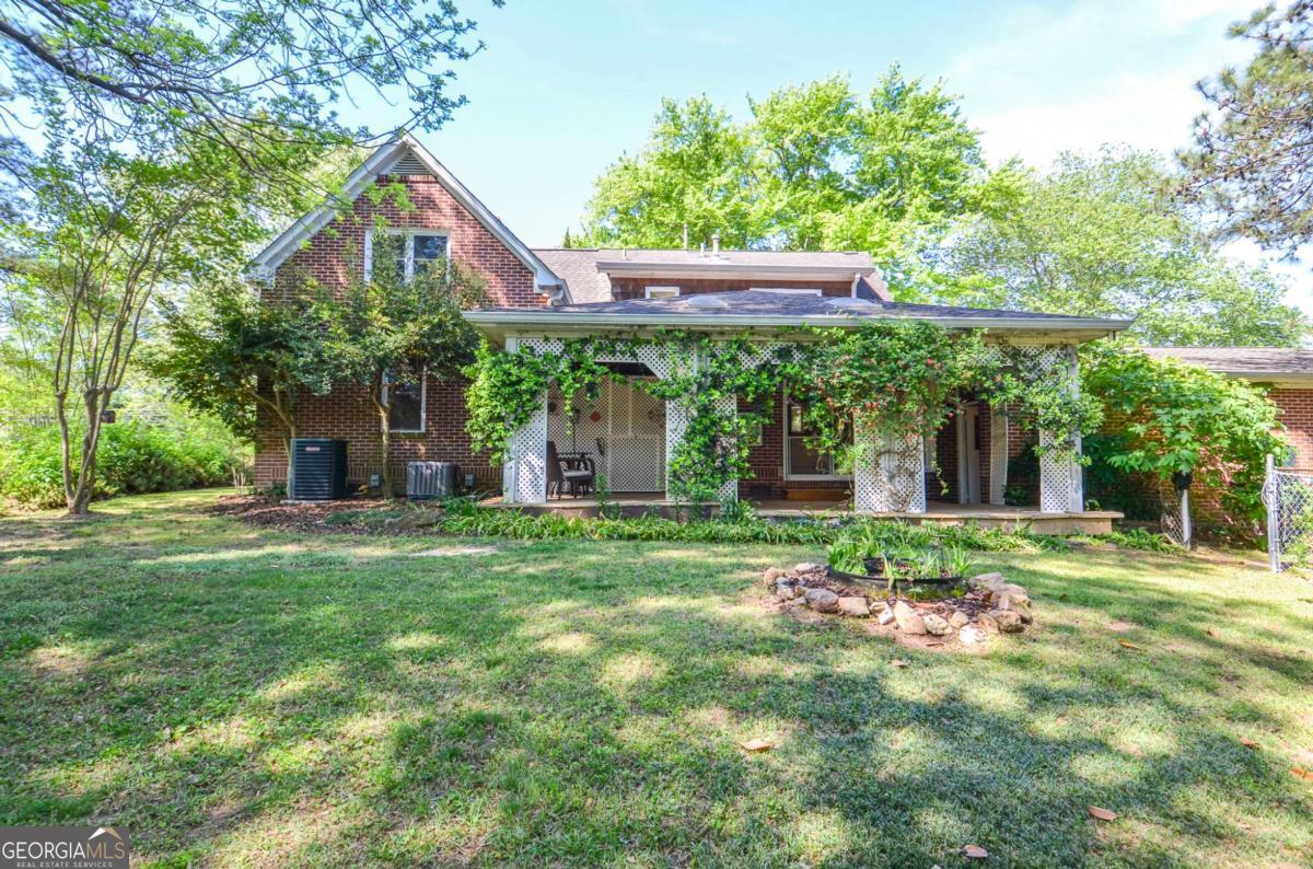 716 Killian Hill Road SW