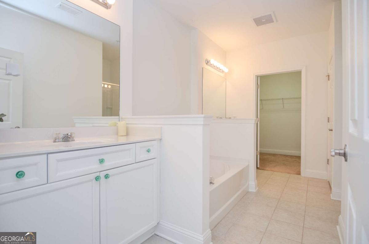 3150 Woodwalk Drive SE # 3202