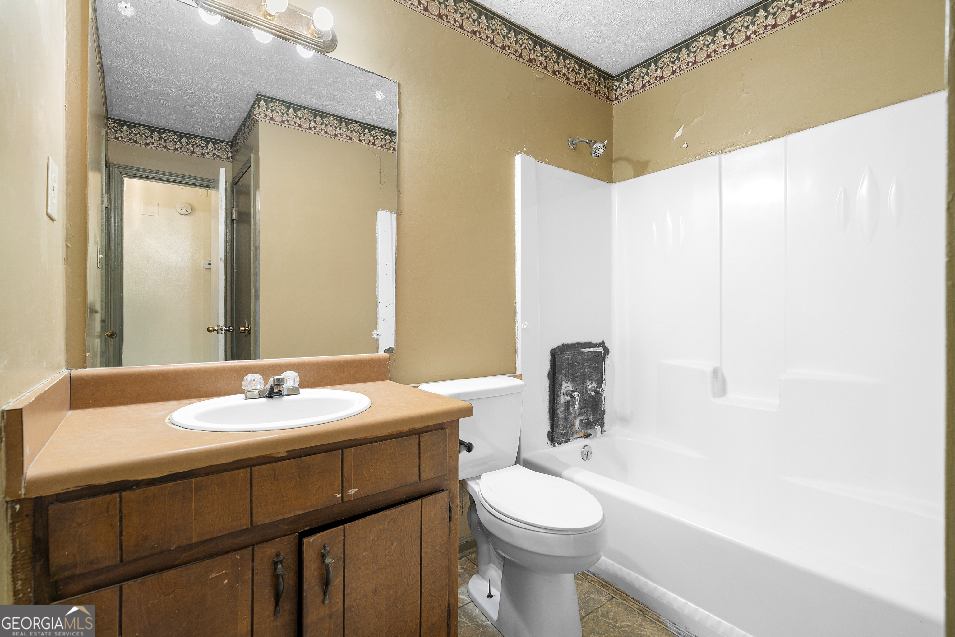 2811 Woodhollow Lane