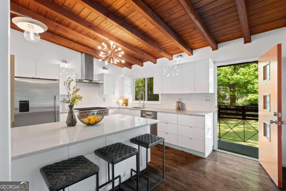 1540 Sagamore Drive NE