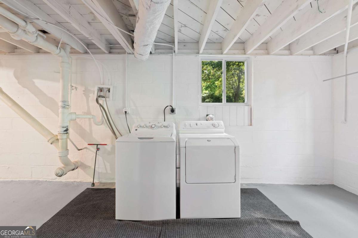 1540 Sagamore Drive NE