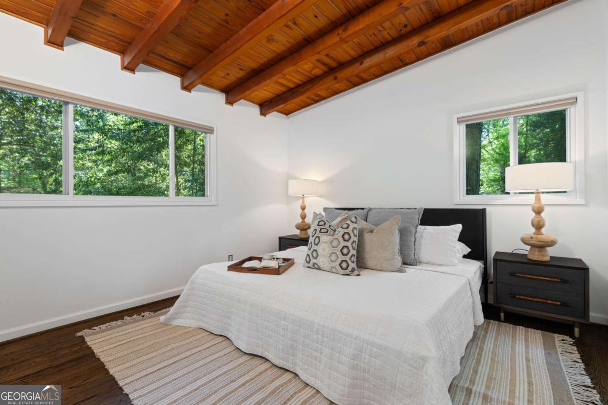 1540 Sagamore Drive NE