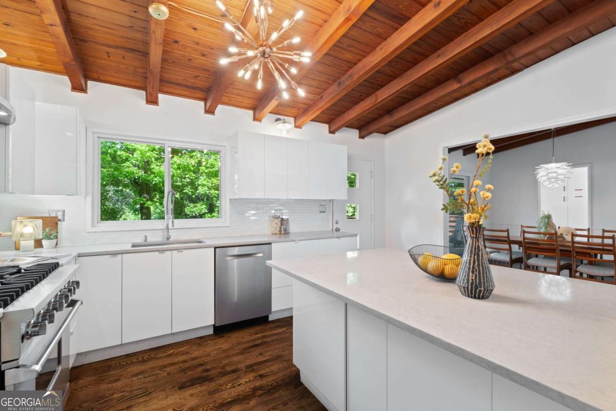 1540 Sagamore Drive NE