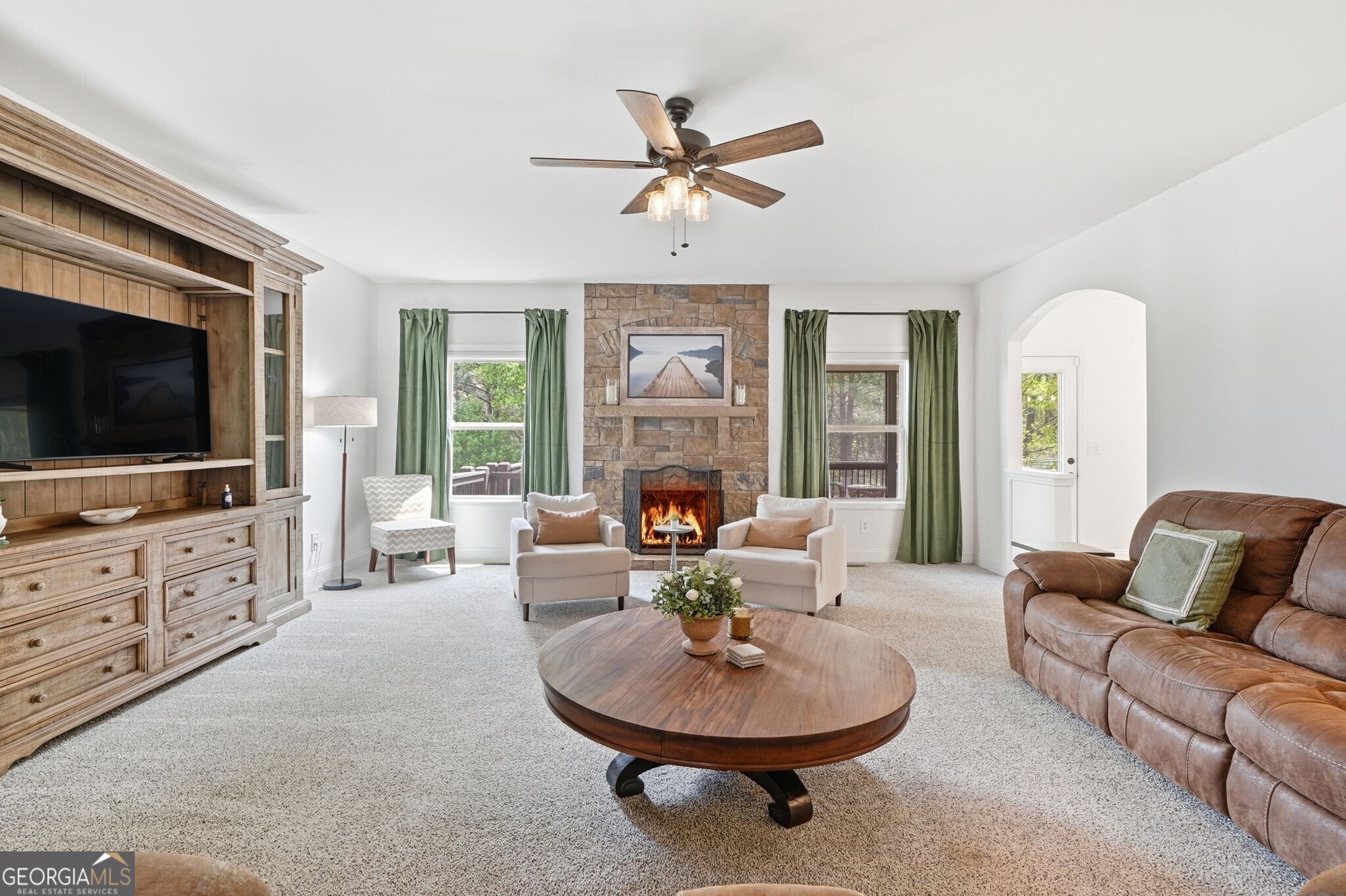 11 Rock Ridge Court SE