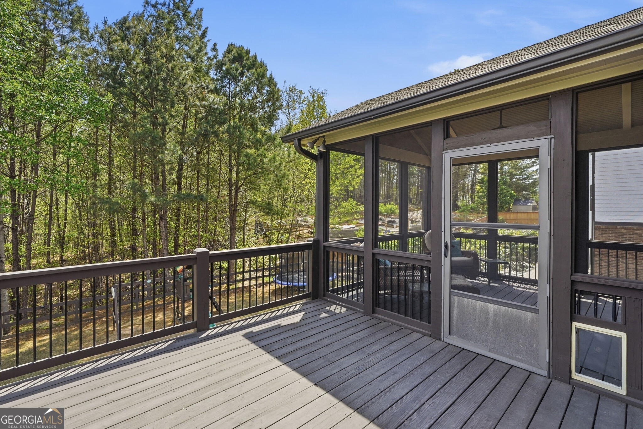 11 Rock Ridge Court SE