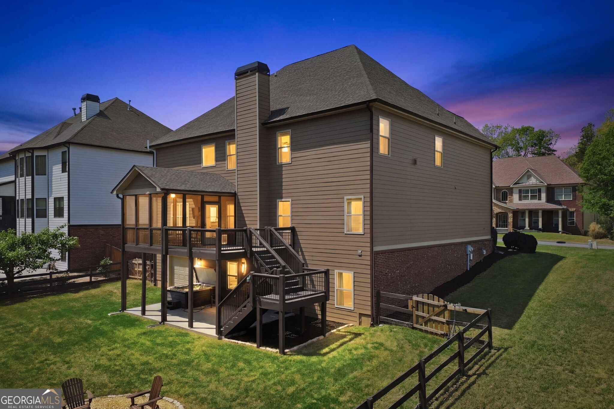 11 Rock Ridge Court SE