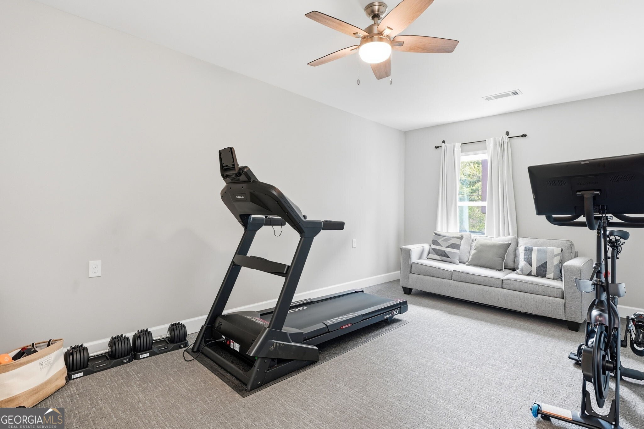 11 Rock Ridge Court SE