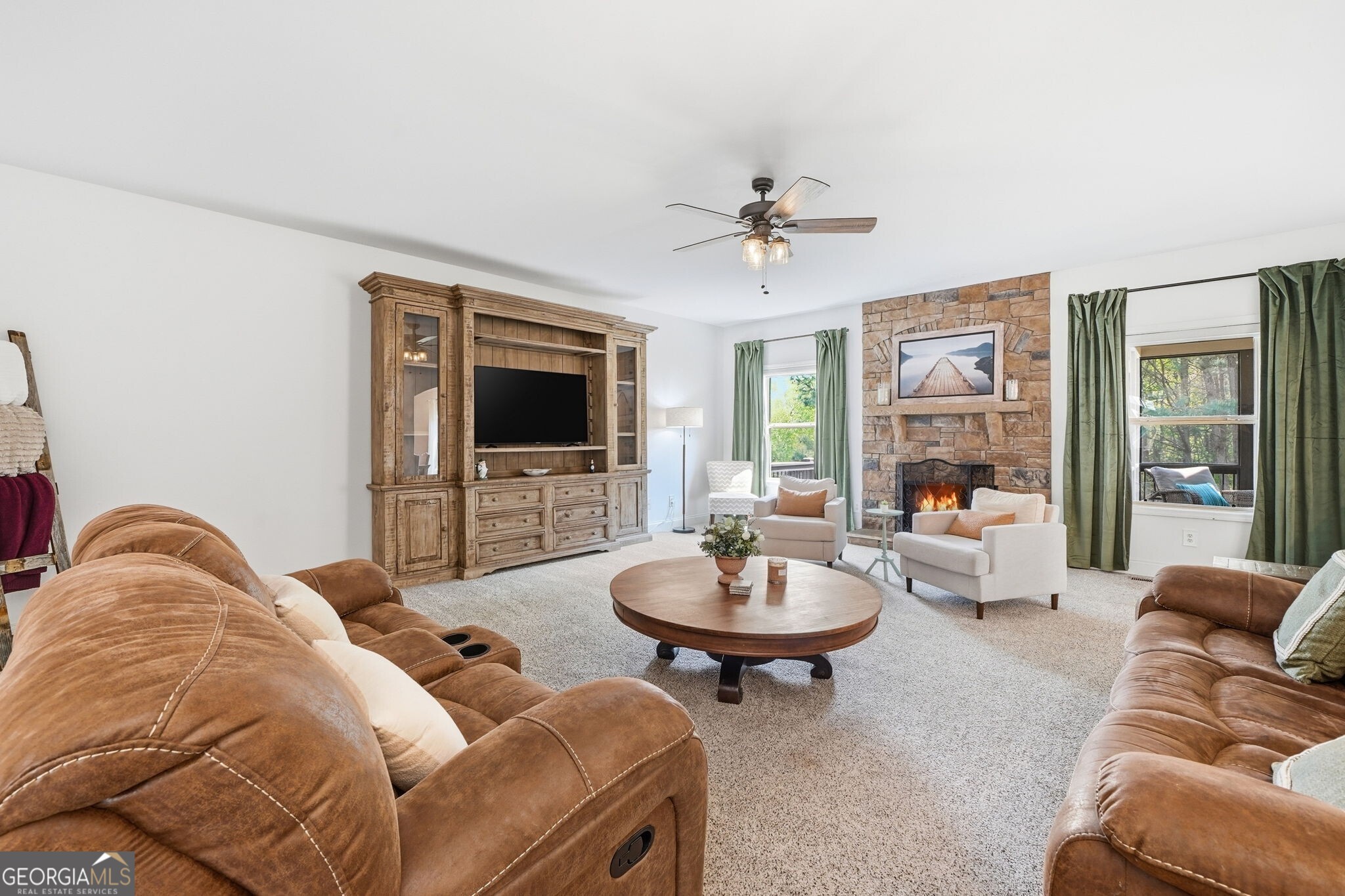 11 Rock Ridge Court SE