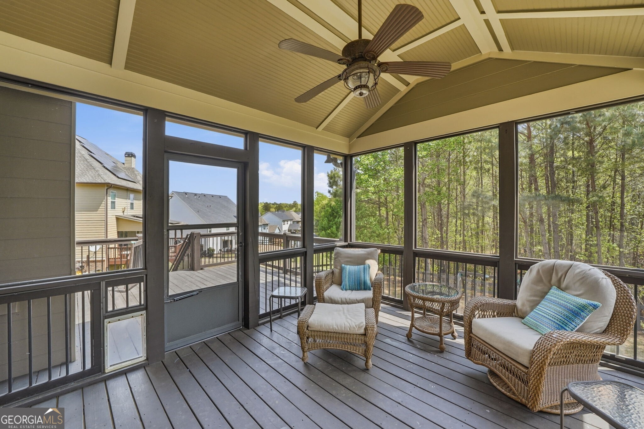 11 Rock Ridge Court SE