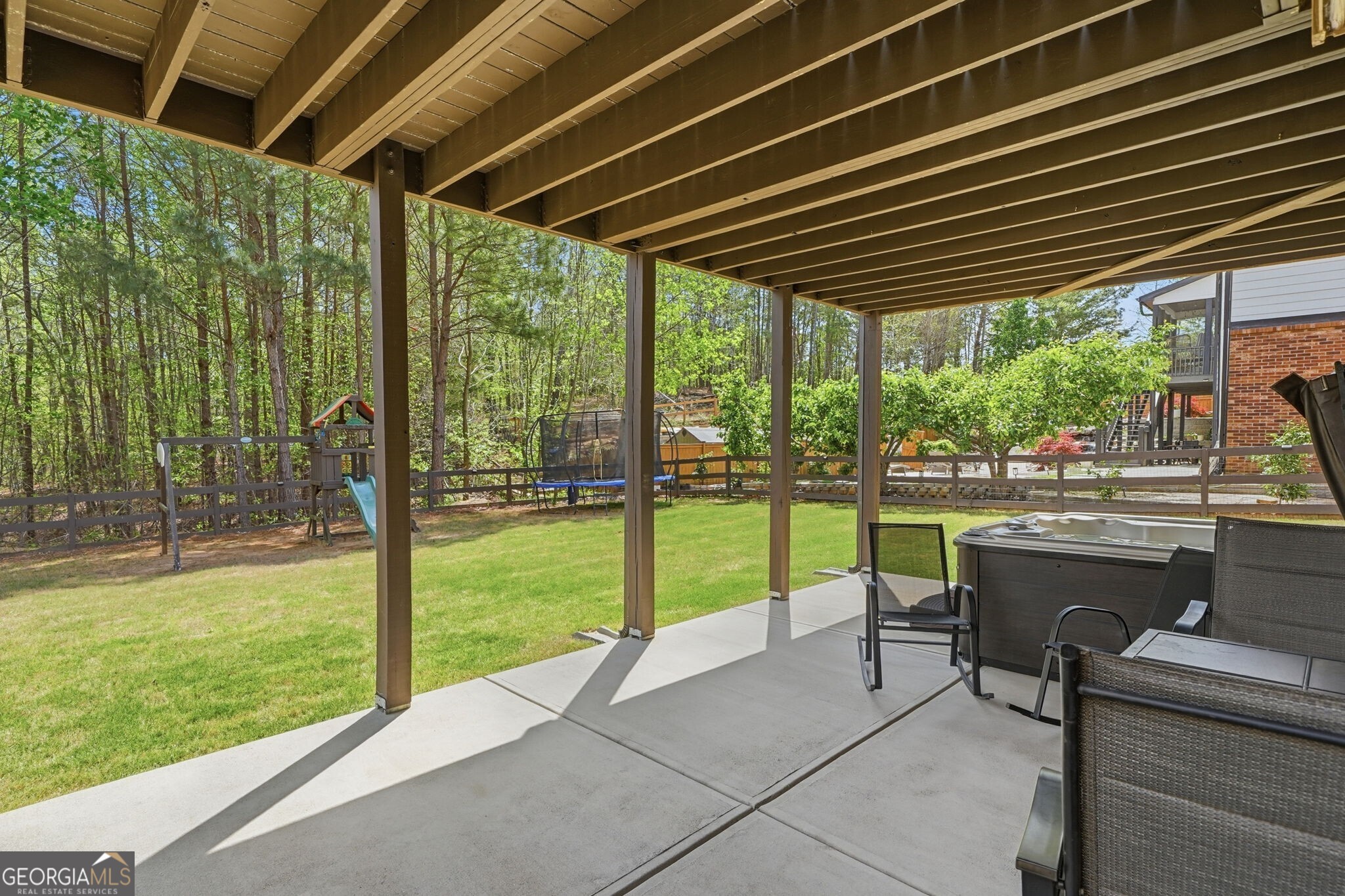 11 Rock Ridge Court SE