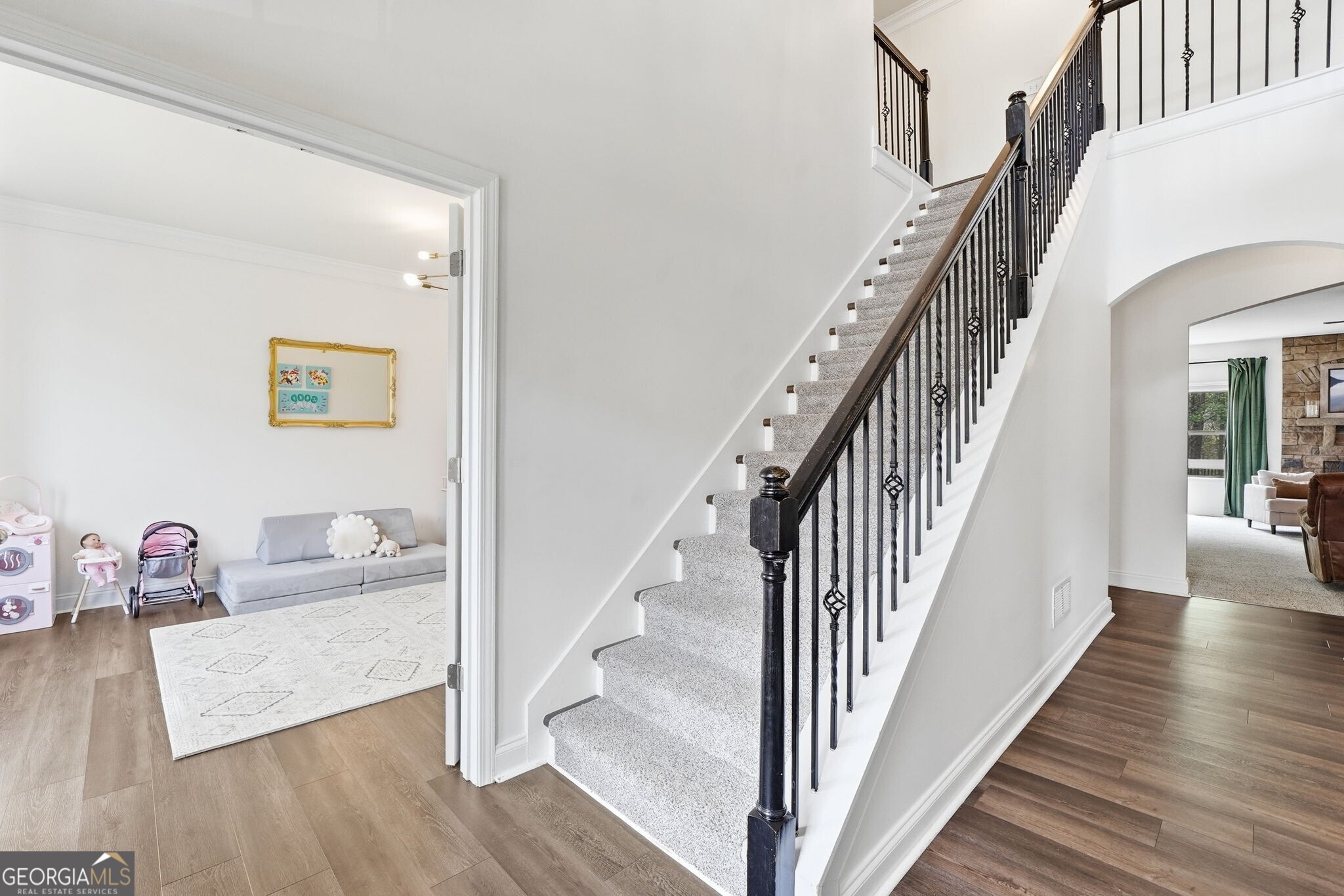 11 Rock Ridge Court SE