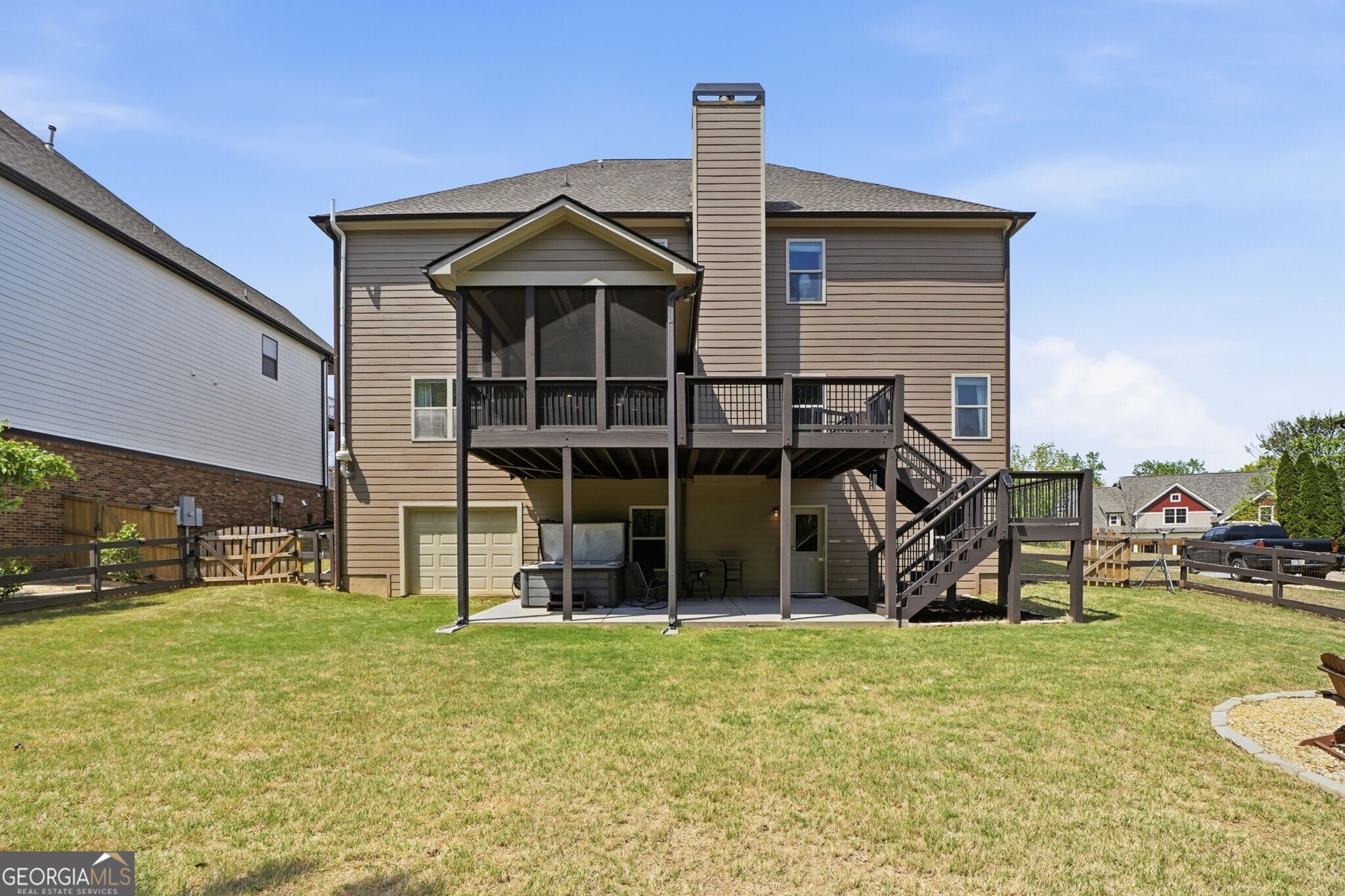 11 Rock Ridge Court SE