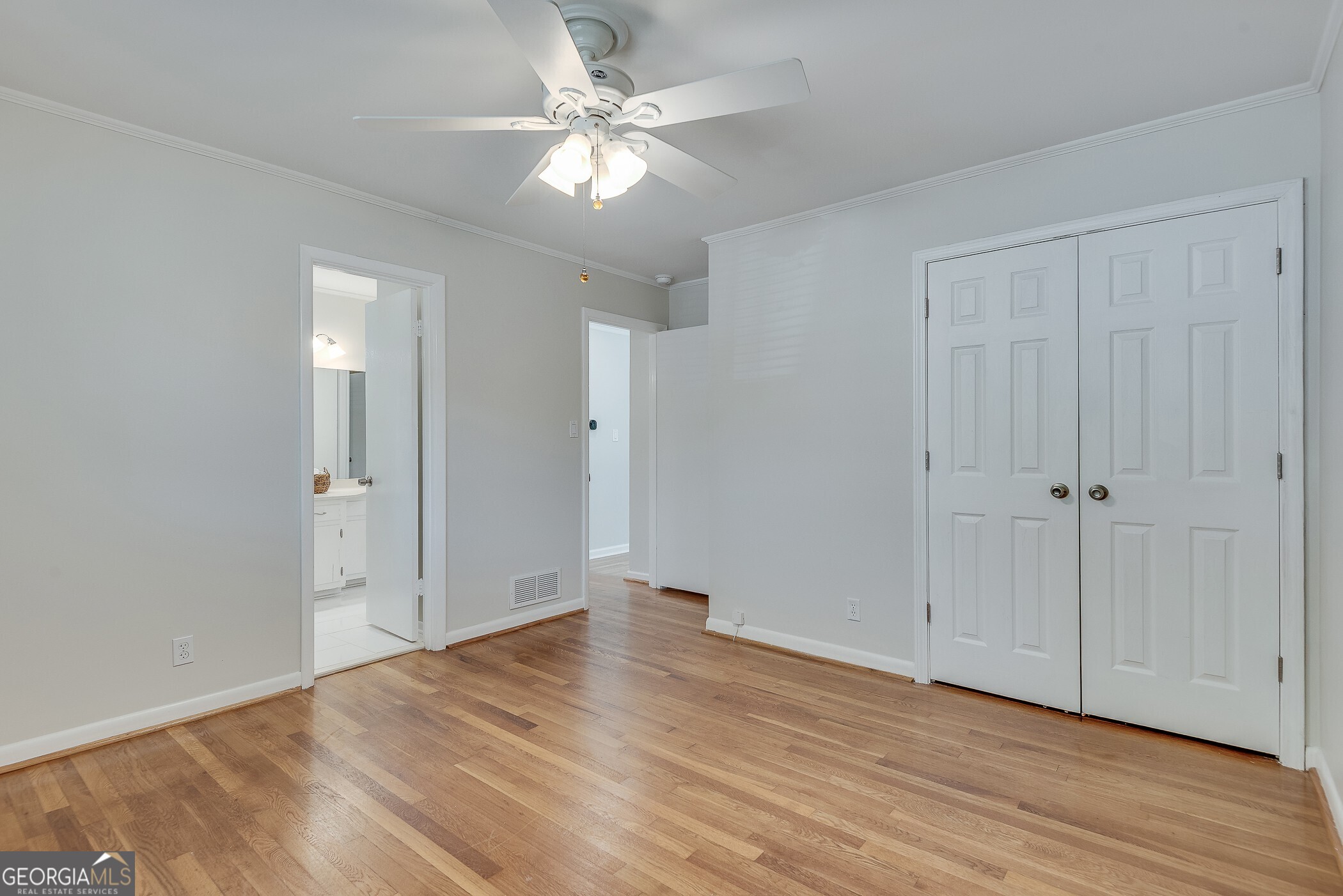 2349 Crestcliff Drive