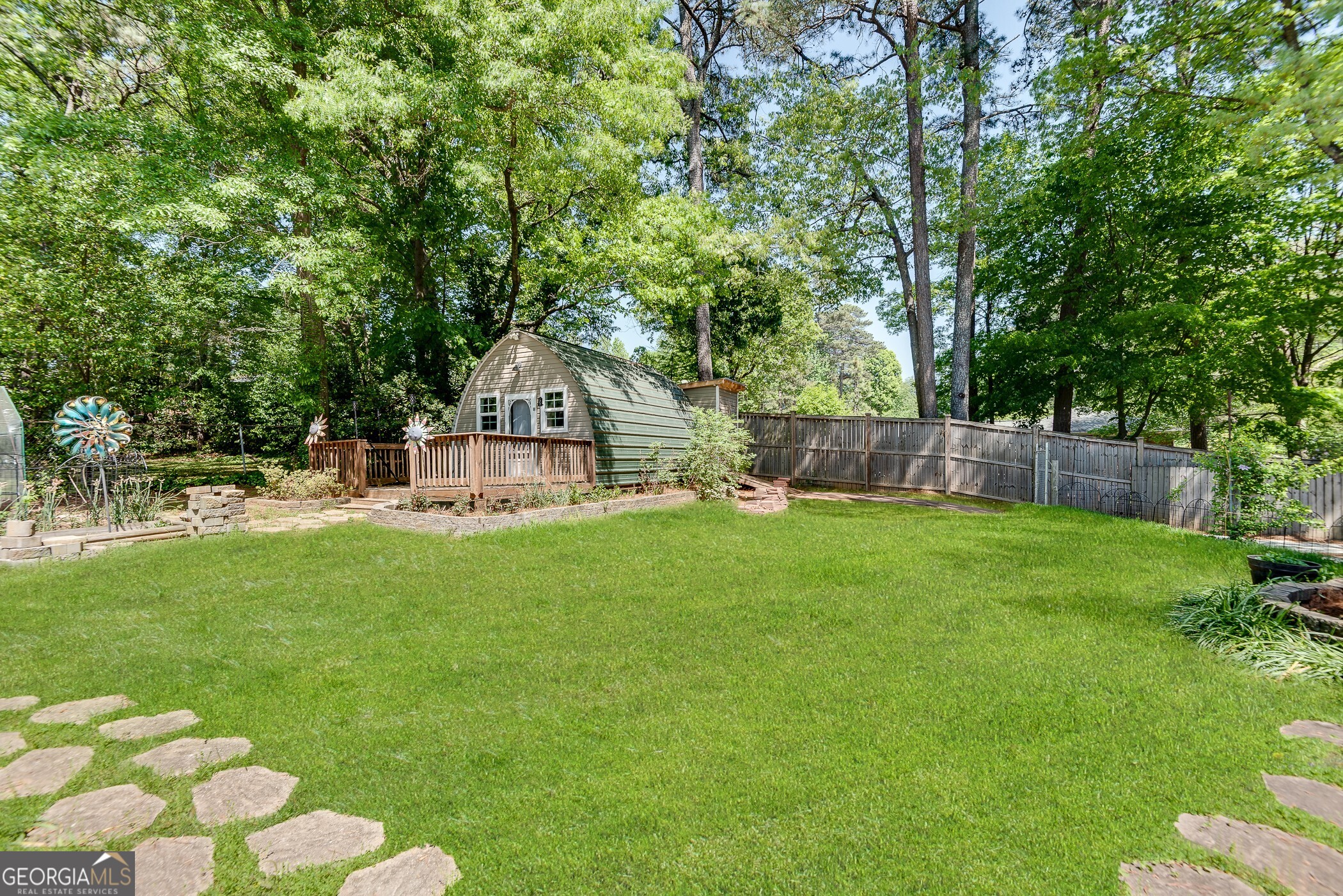 2349 Crestcliff Drive