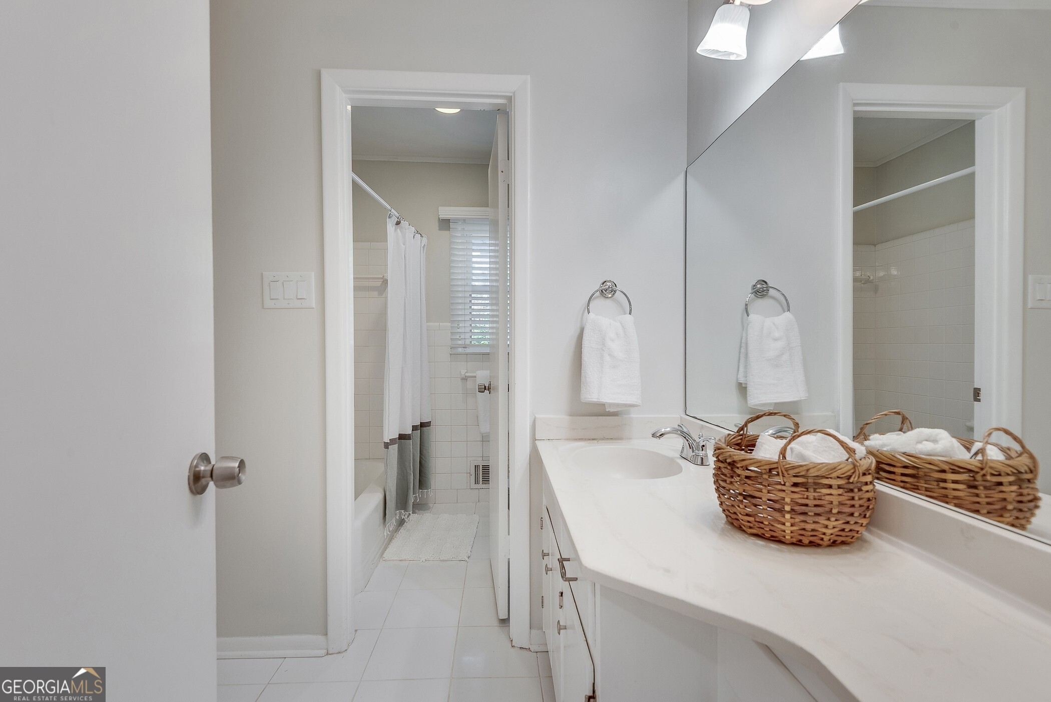 2349 Crestcliff Drive