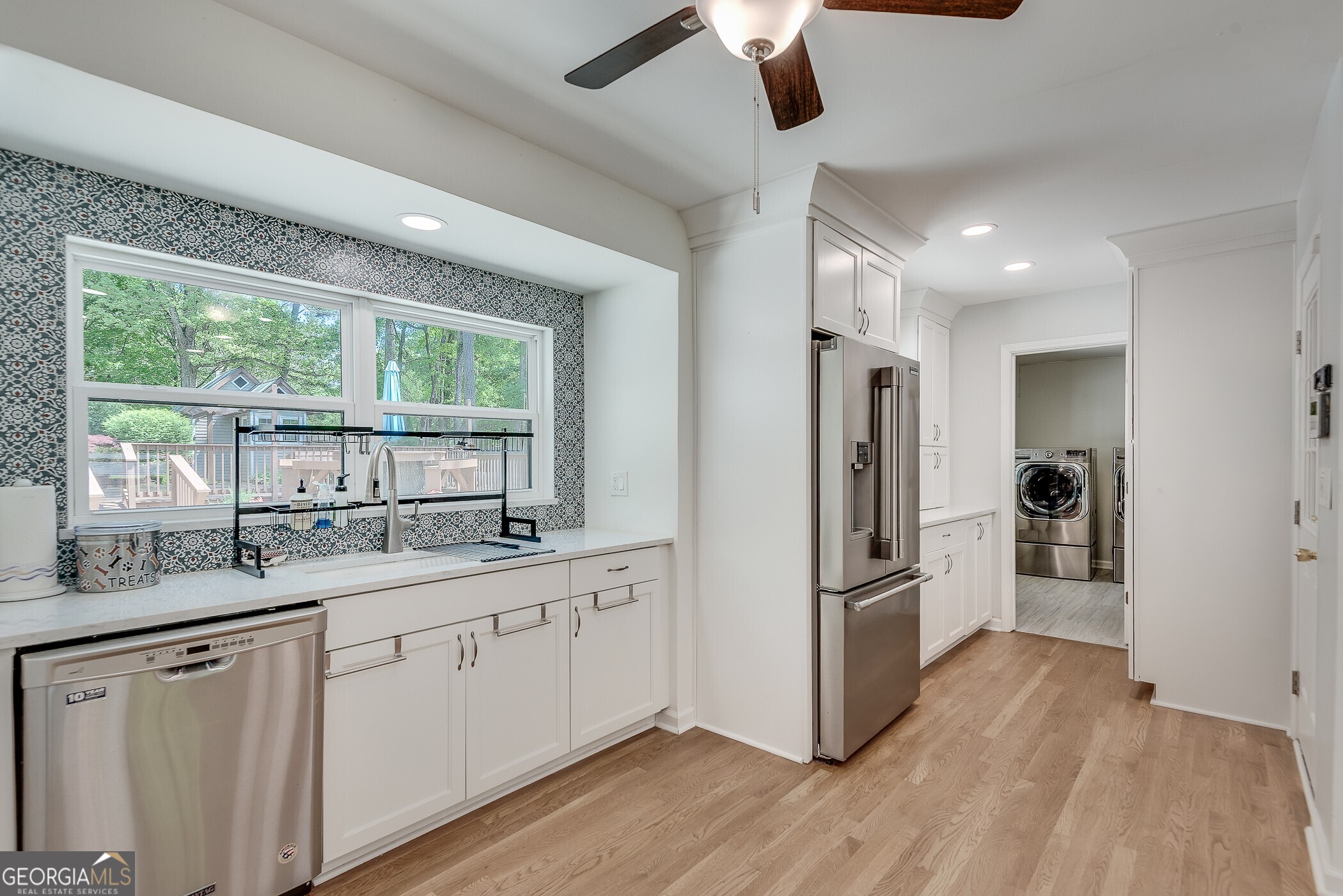 2349 Crestcliff Drive