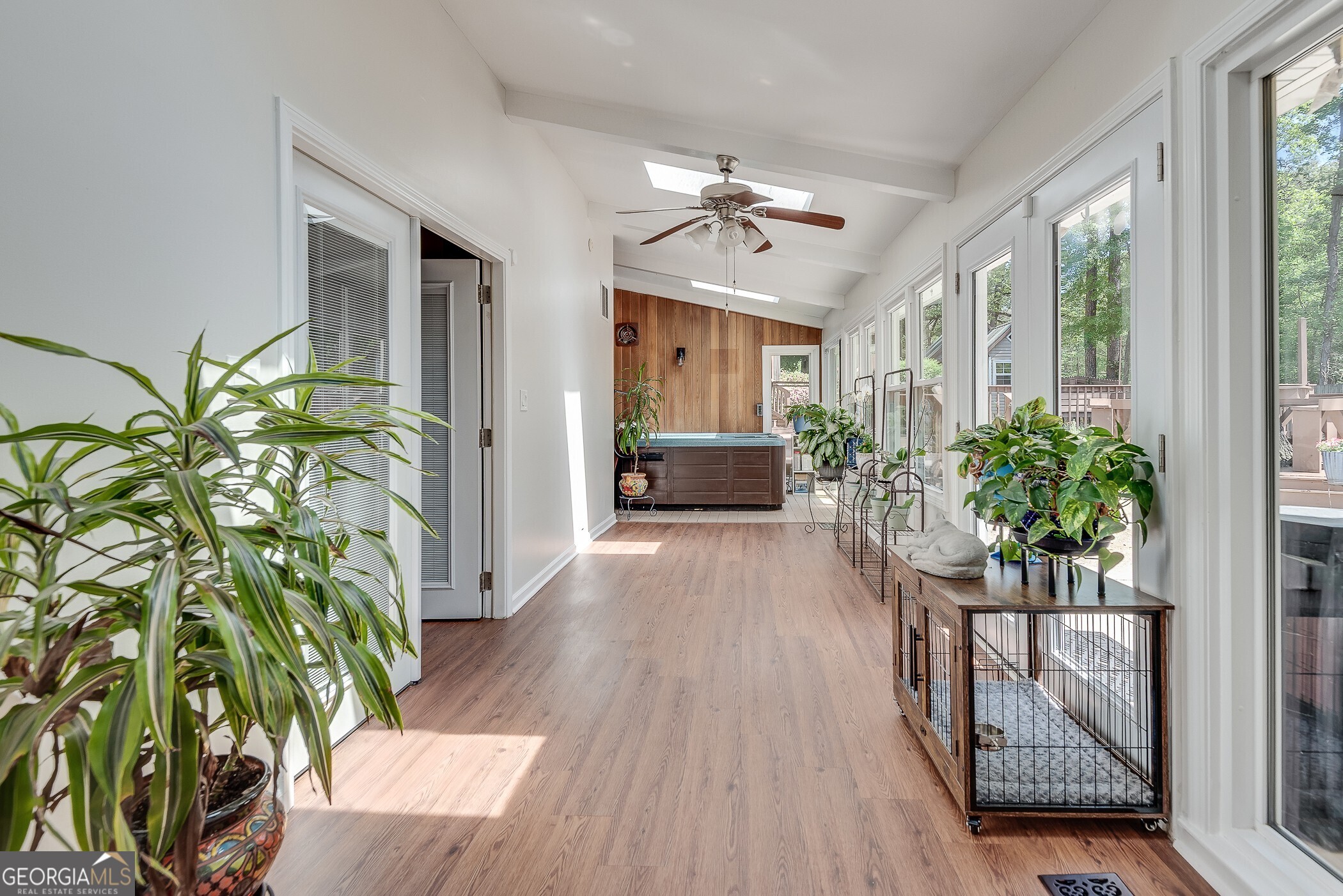 2349 Crestcliff Drive