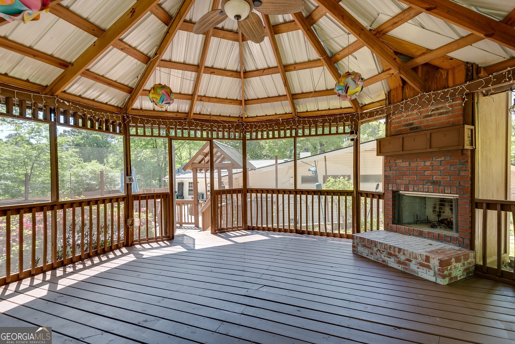 2349 Crestcliff Drive