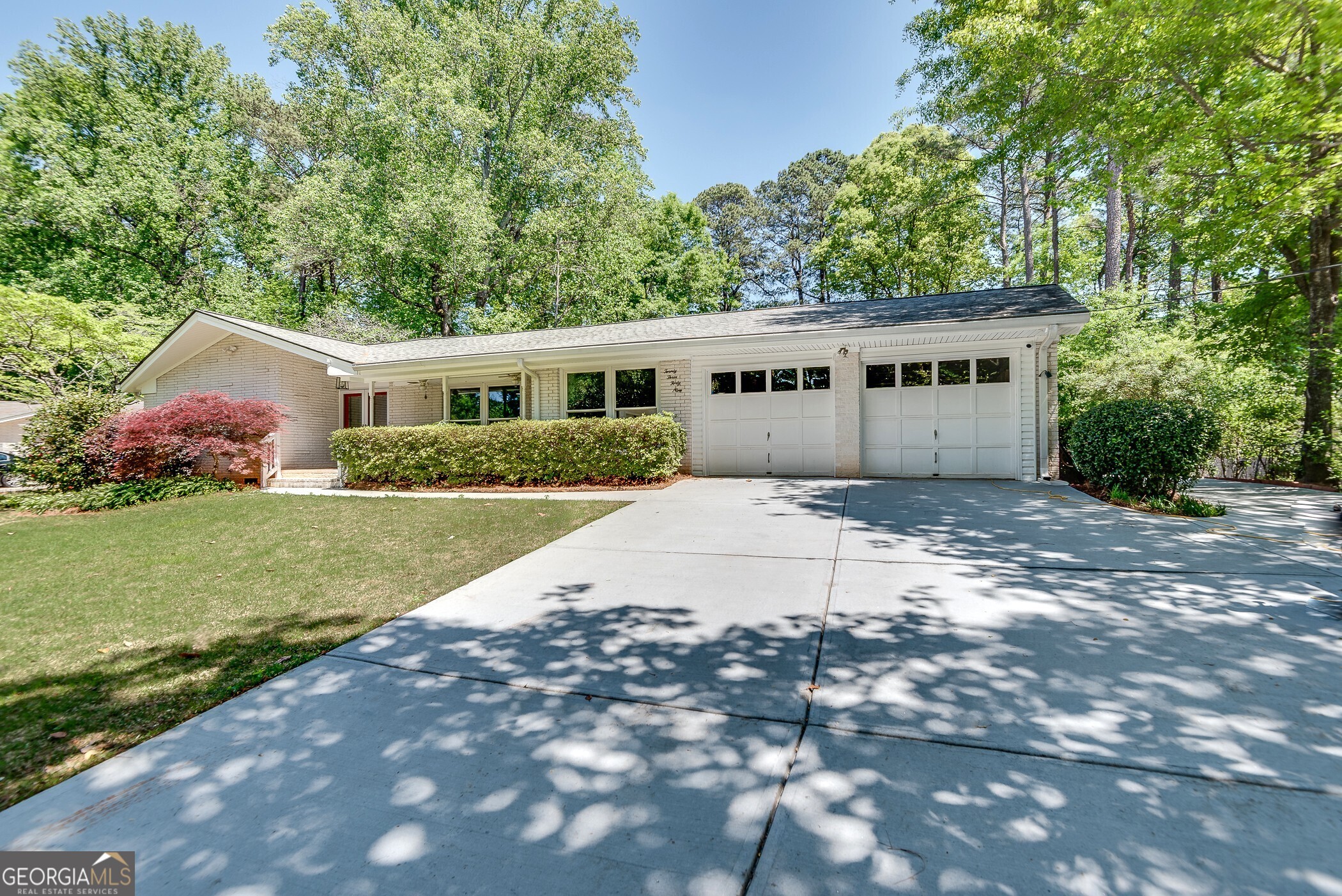 2349 Crestcliff Drive