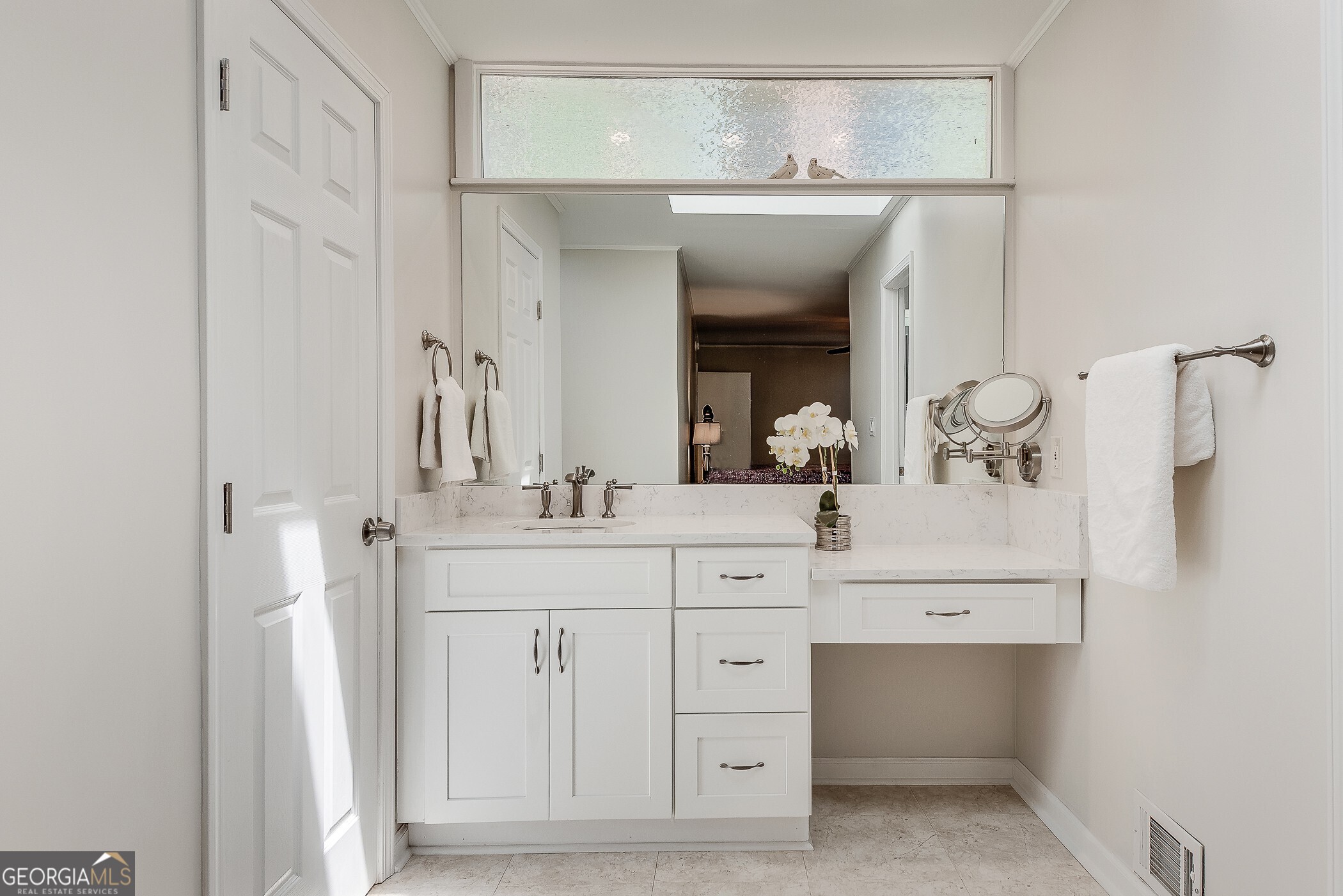 2349 Crestcliff Drive