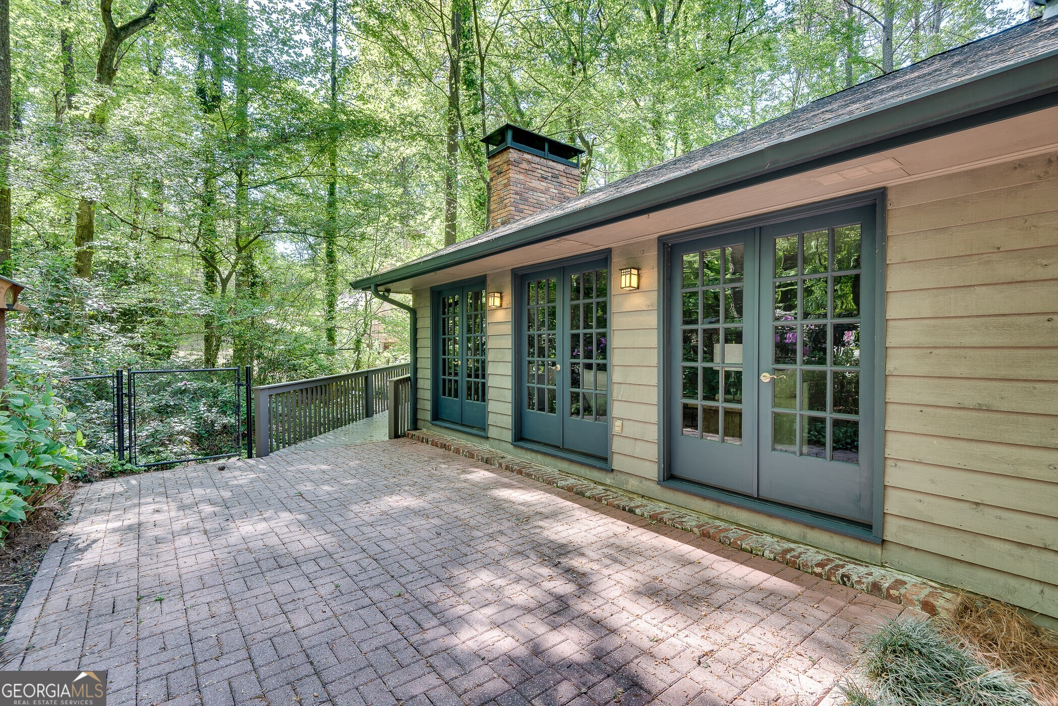 3684 Hunting Ridge Drive SW