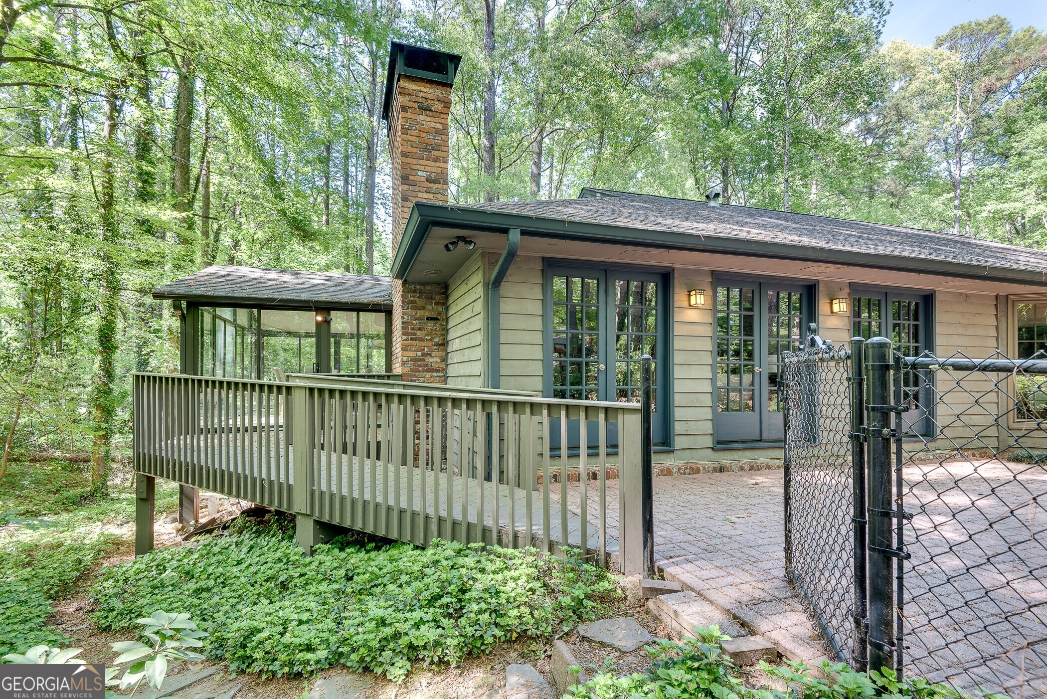 3684 Hunting Ridge Drive SW