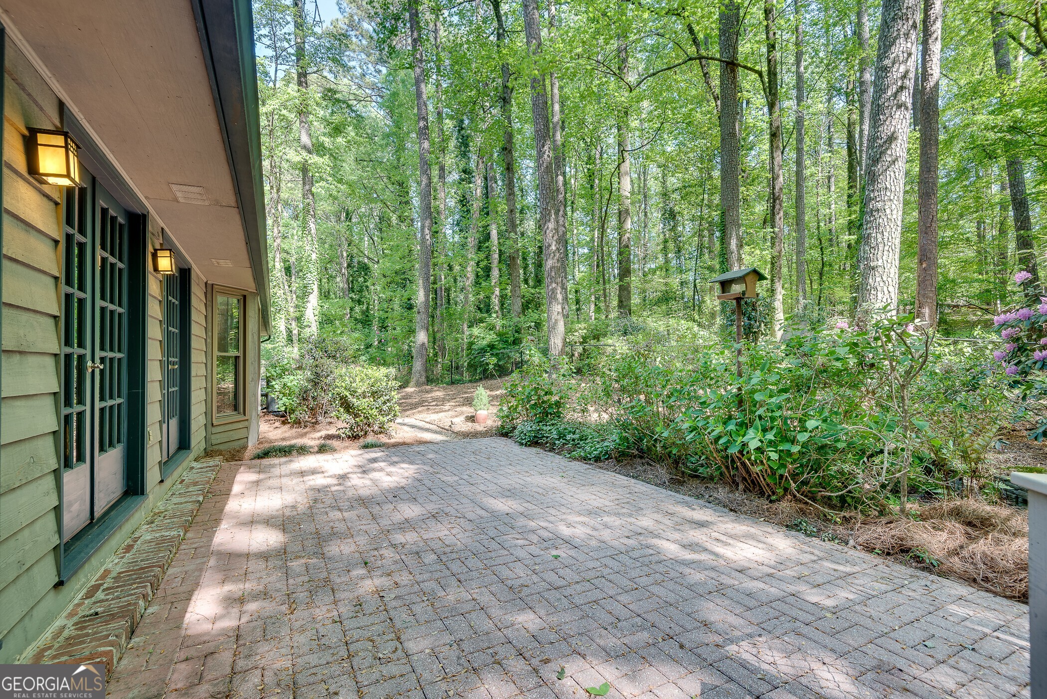 3684 Hunting Ridge Drive SW