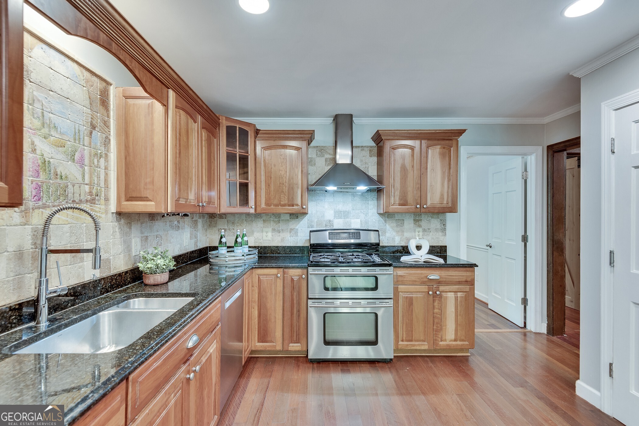 3684 Hunting Ridge Drive SW