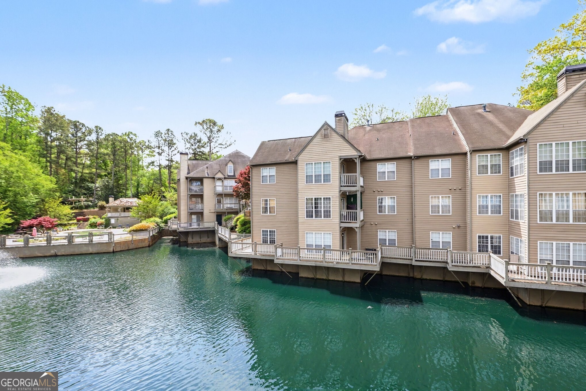 702 Mill Pond Drive SE