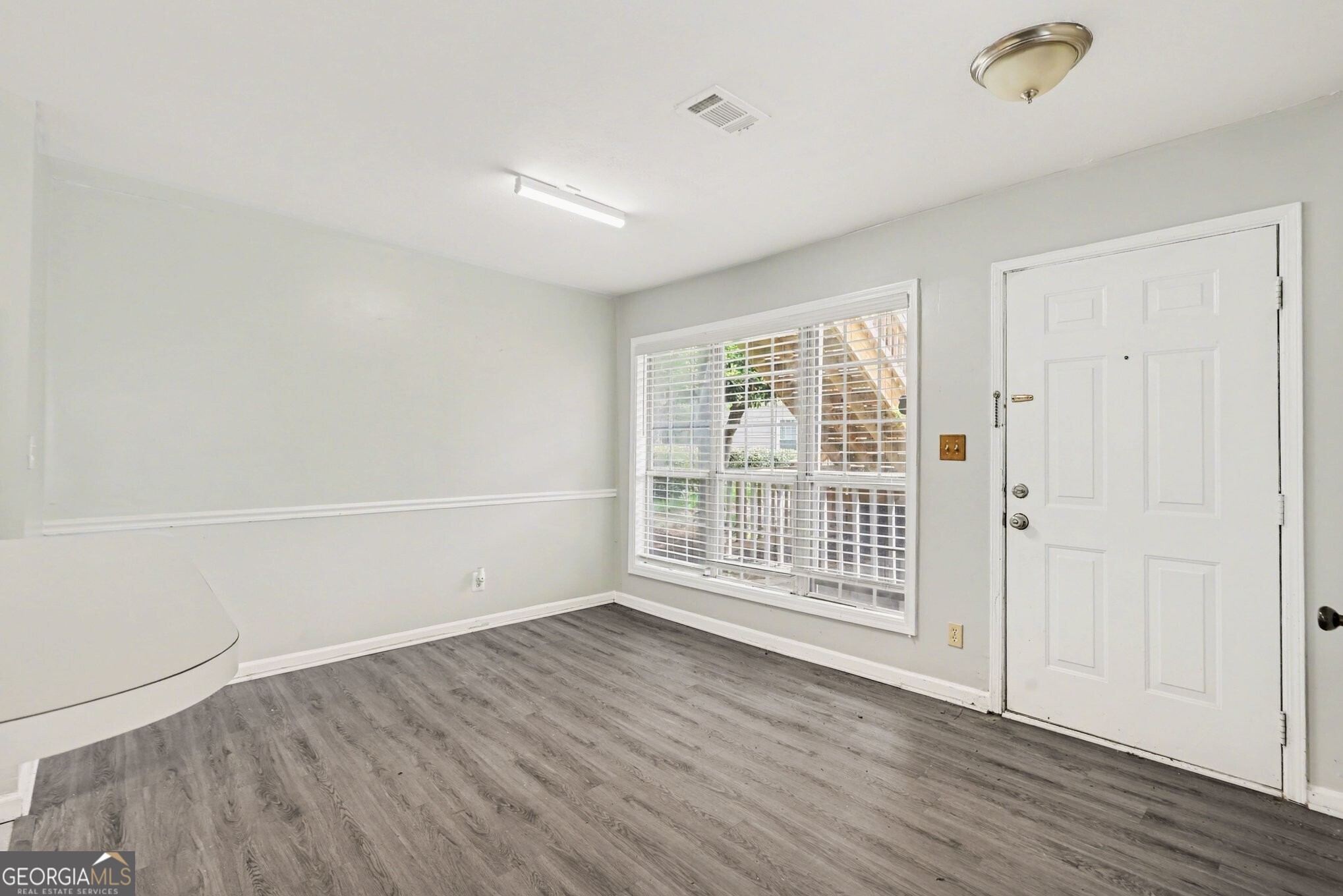 702 Mill Pond Drive SE