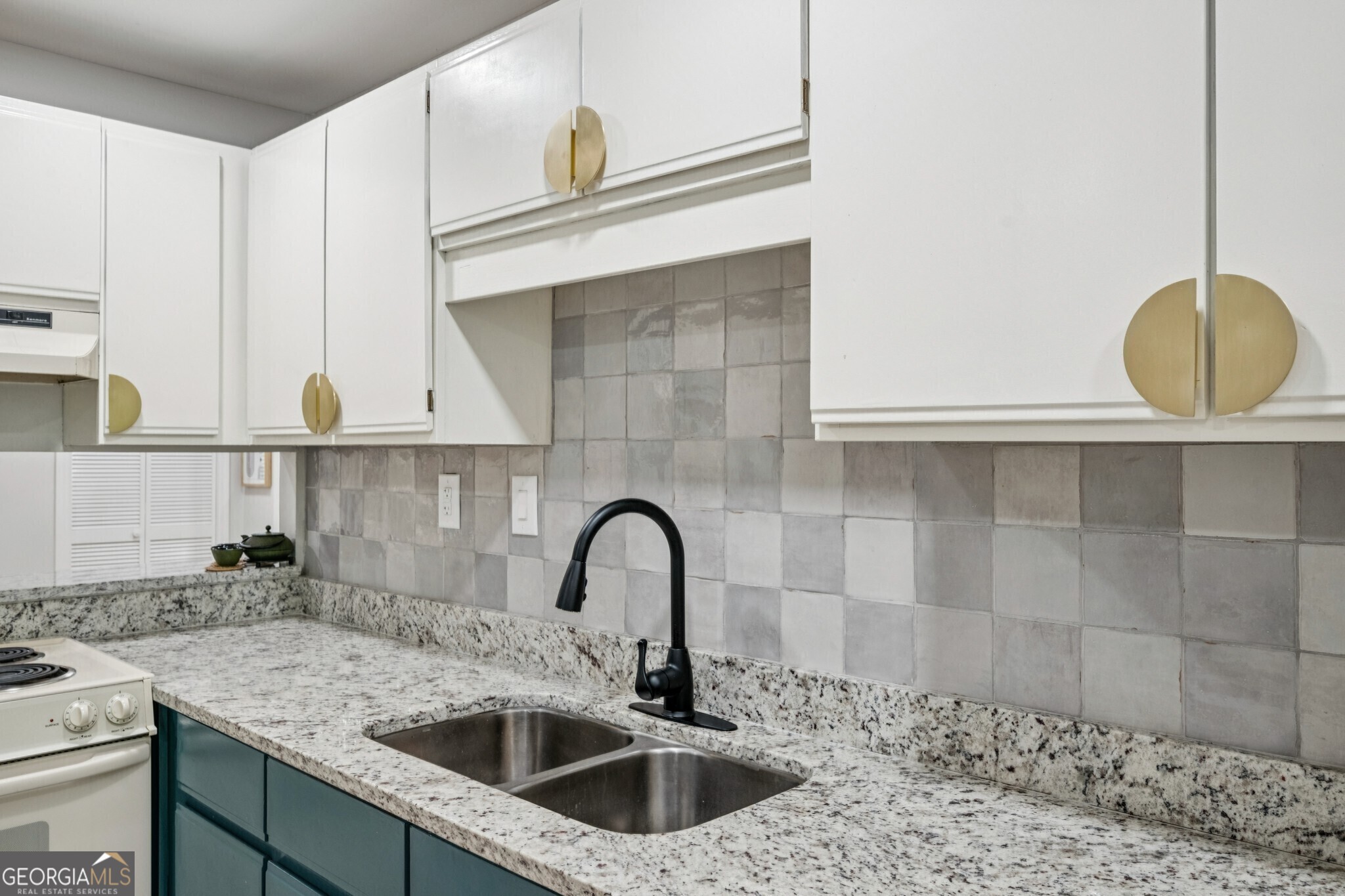 952 Edgewood Avenue NE