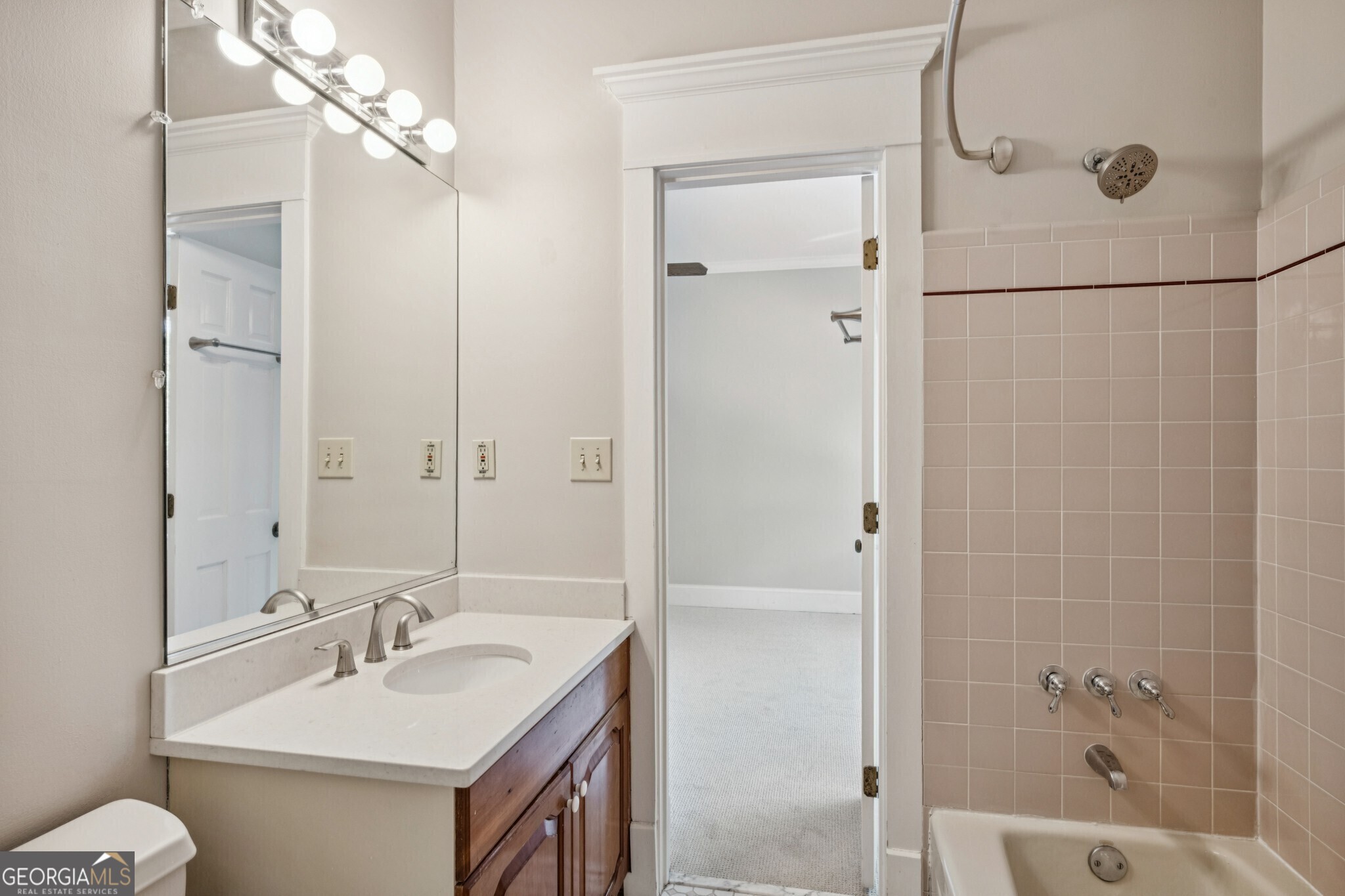 952 Edgewood Avenue NE