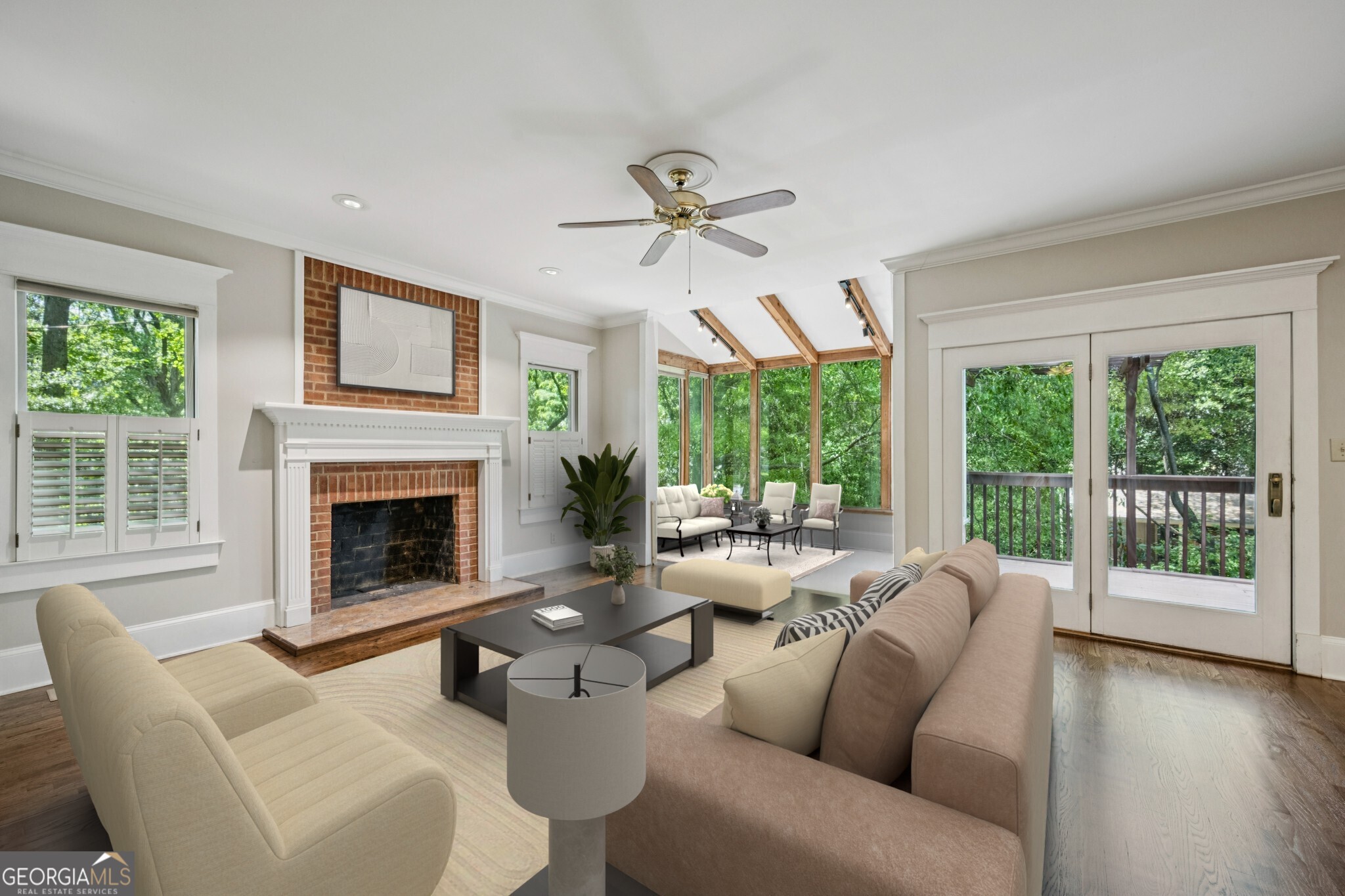 952 Edgewood Avenue NE