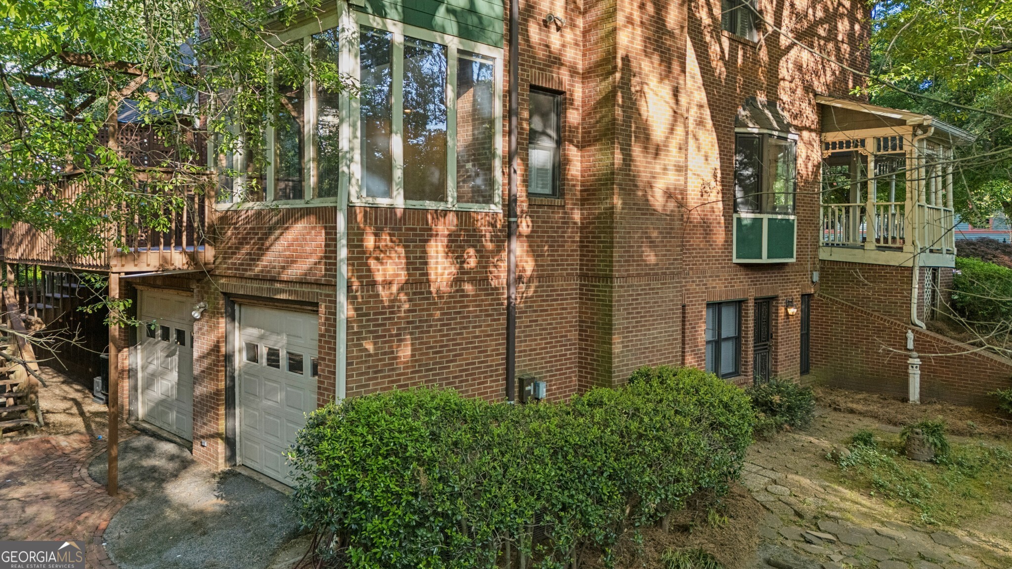 952 Edgewood Avenue NE