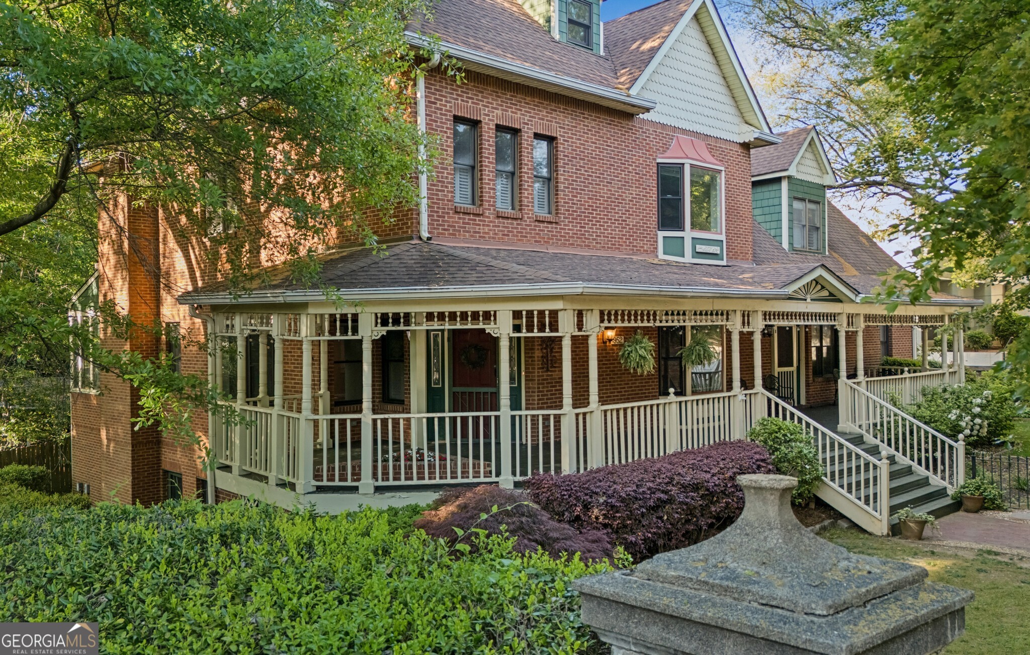 952 Edgewood Avenue NE