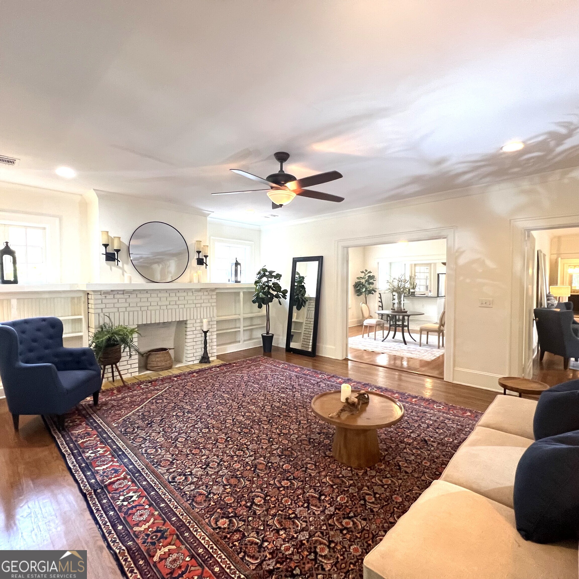 702 Myrtle Street NE