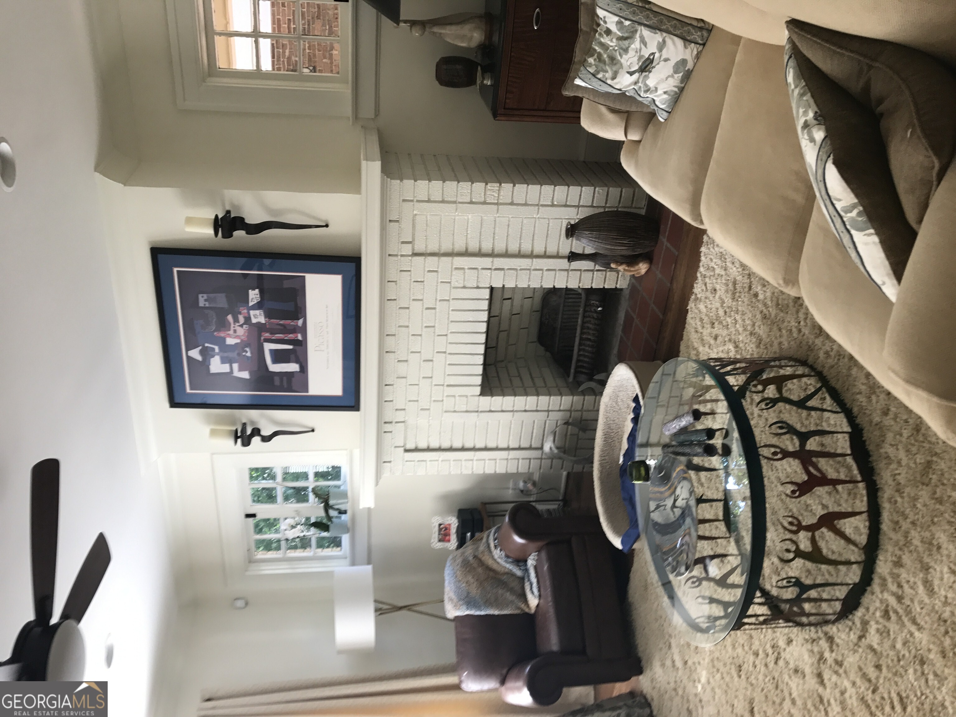 708 Myrtle Street NE