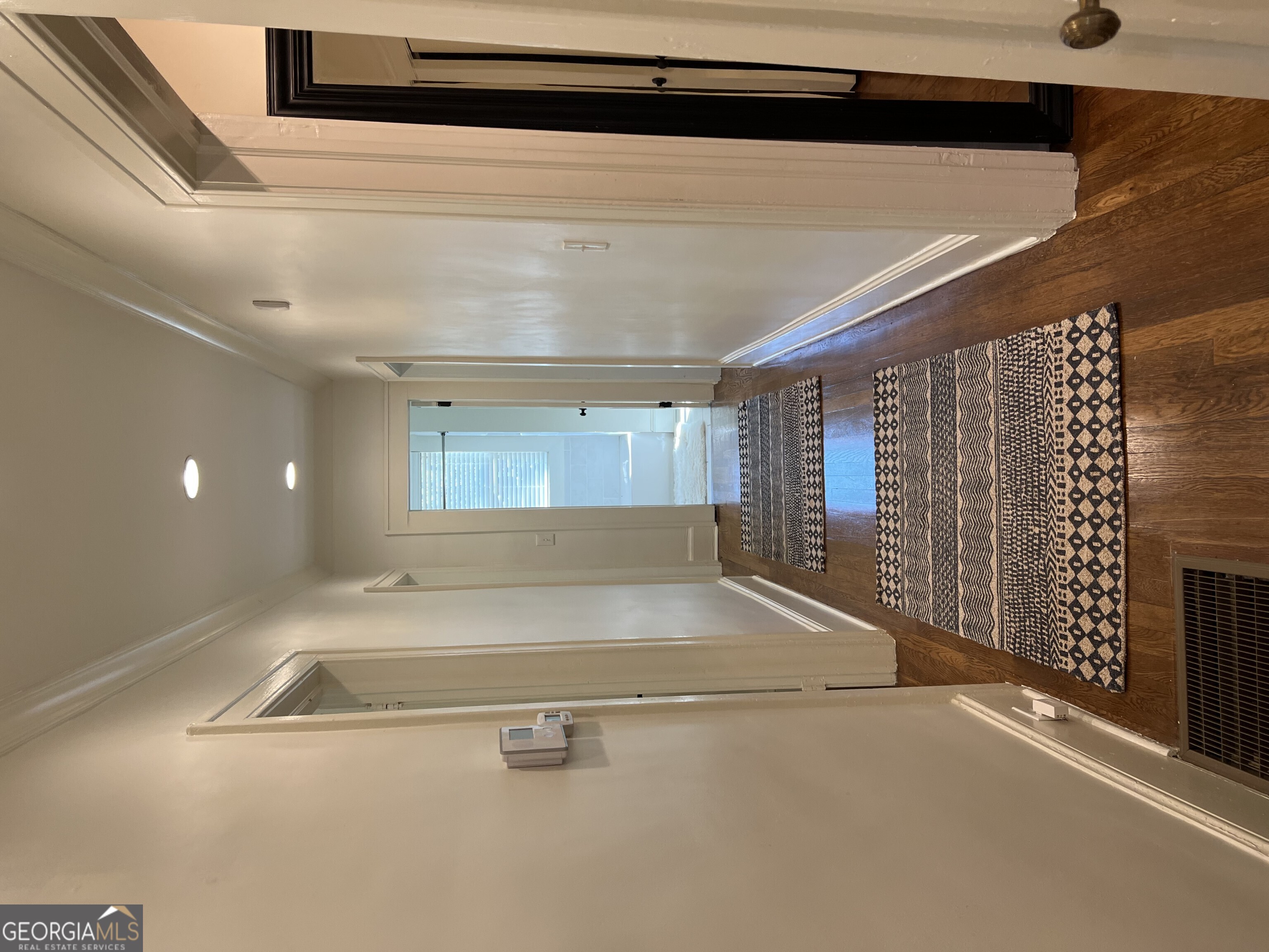 708 Myrtle Street NE