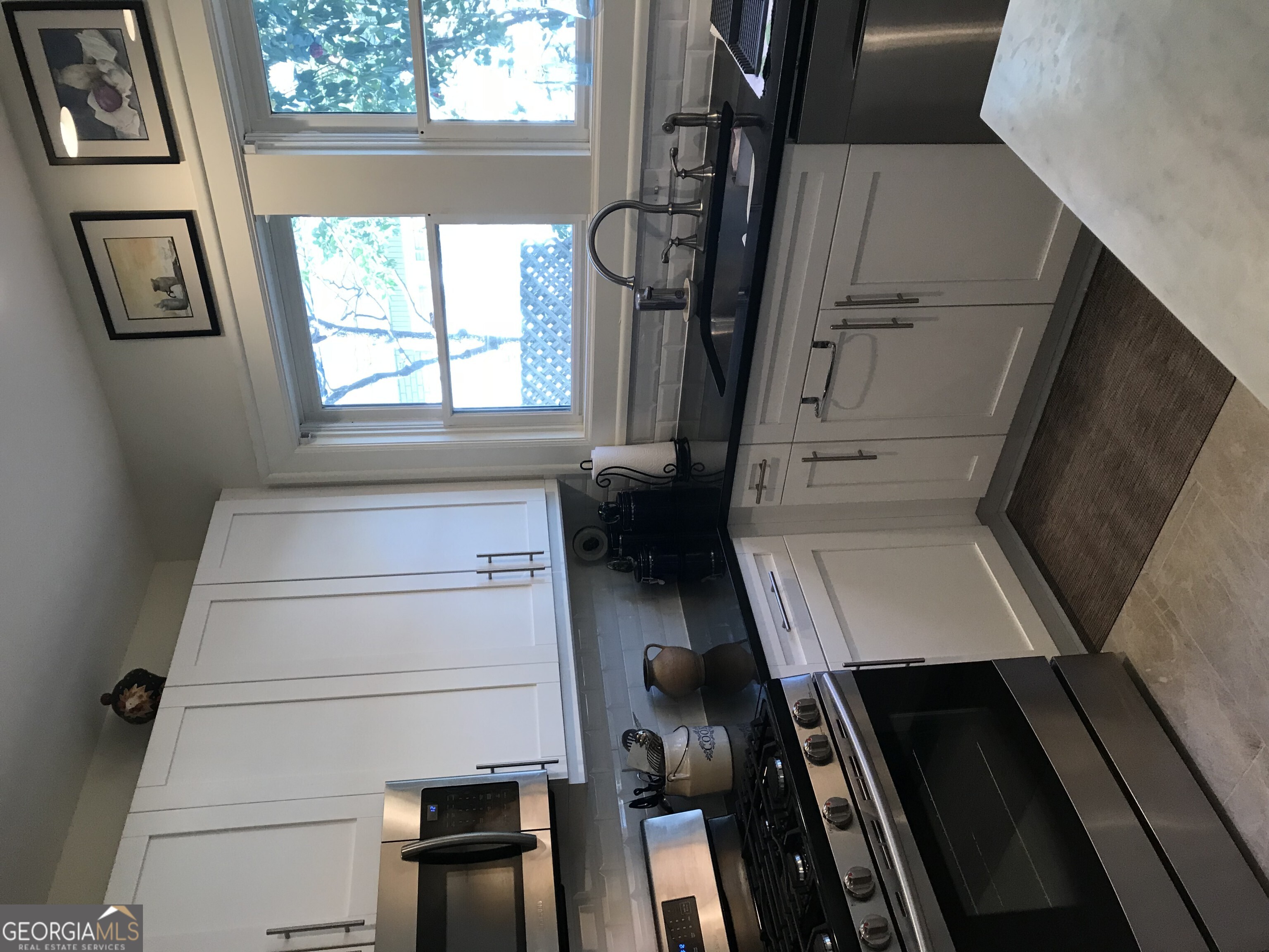 708 Myrtle Street NE