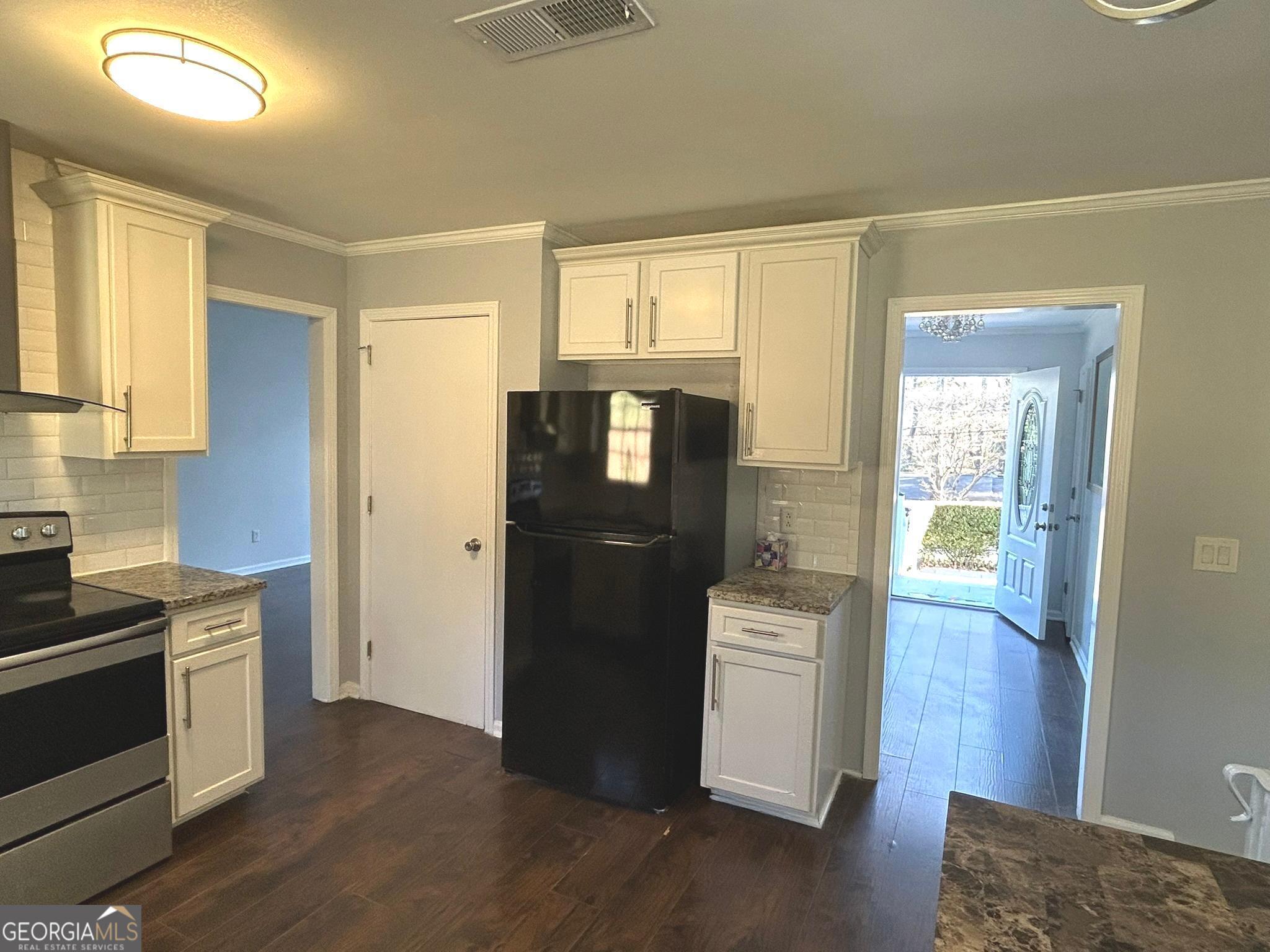 1455 Cedar Heights Drive