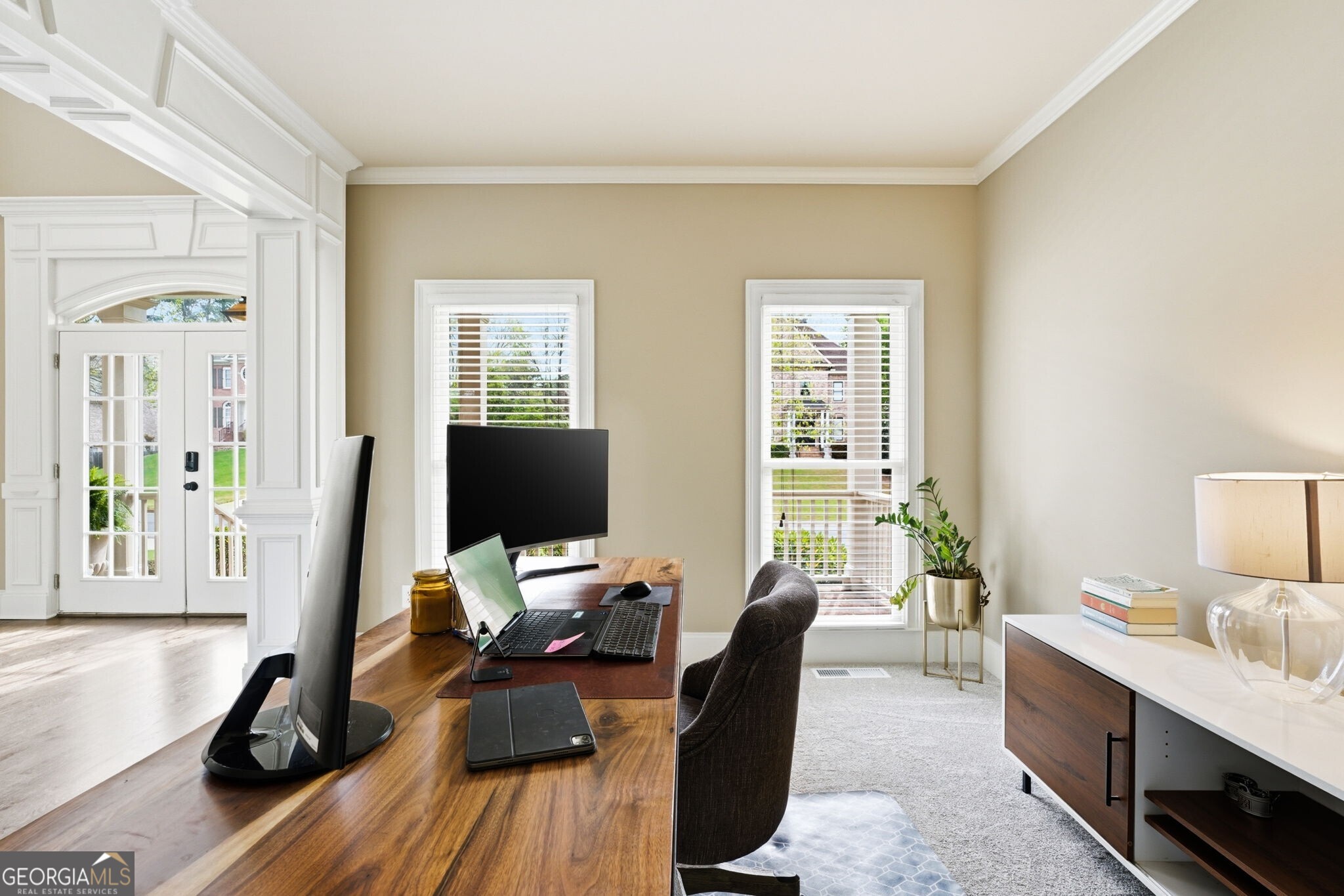 2718 Henderson Summit